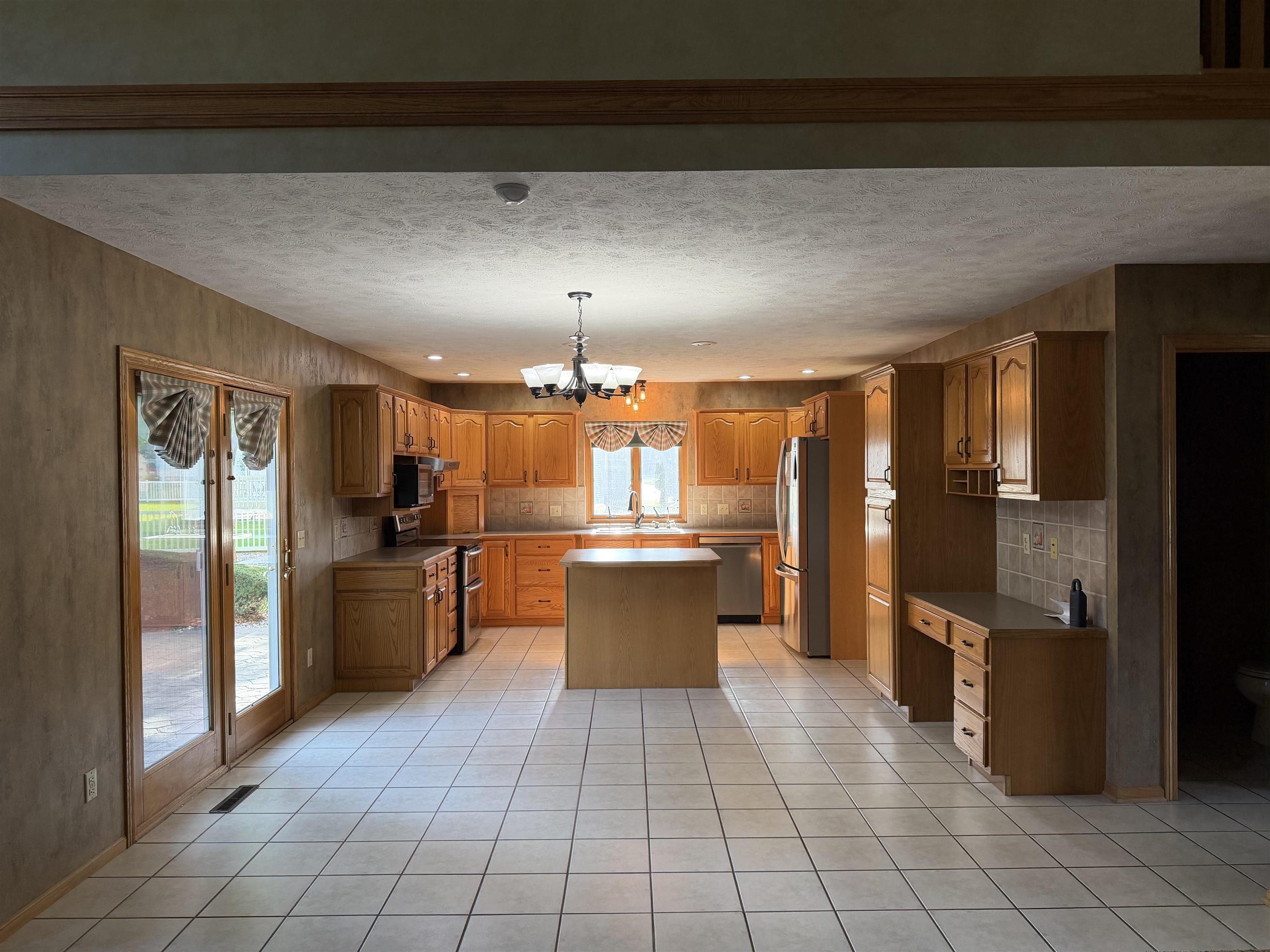 4312 Country Club Lane, Kearney, Nebraska 68845, 5 Bedroom Bedrooms, ,4 BathroomBathrooms,Residential,for Sale,4312 Country Club Lane,20261125