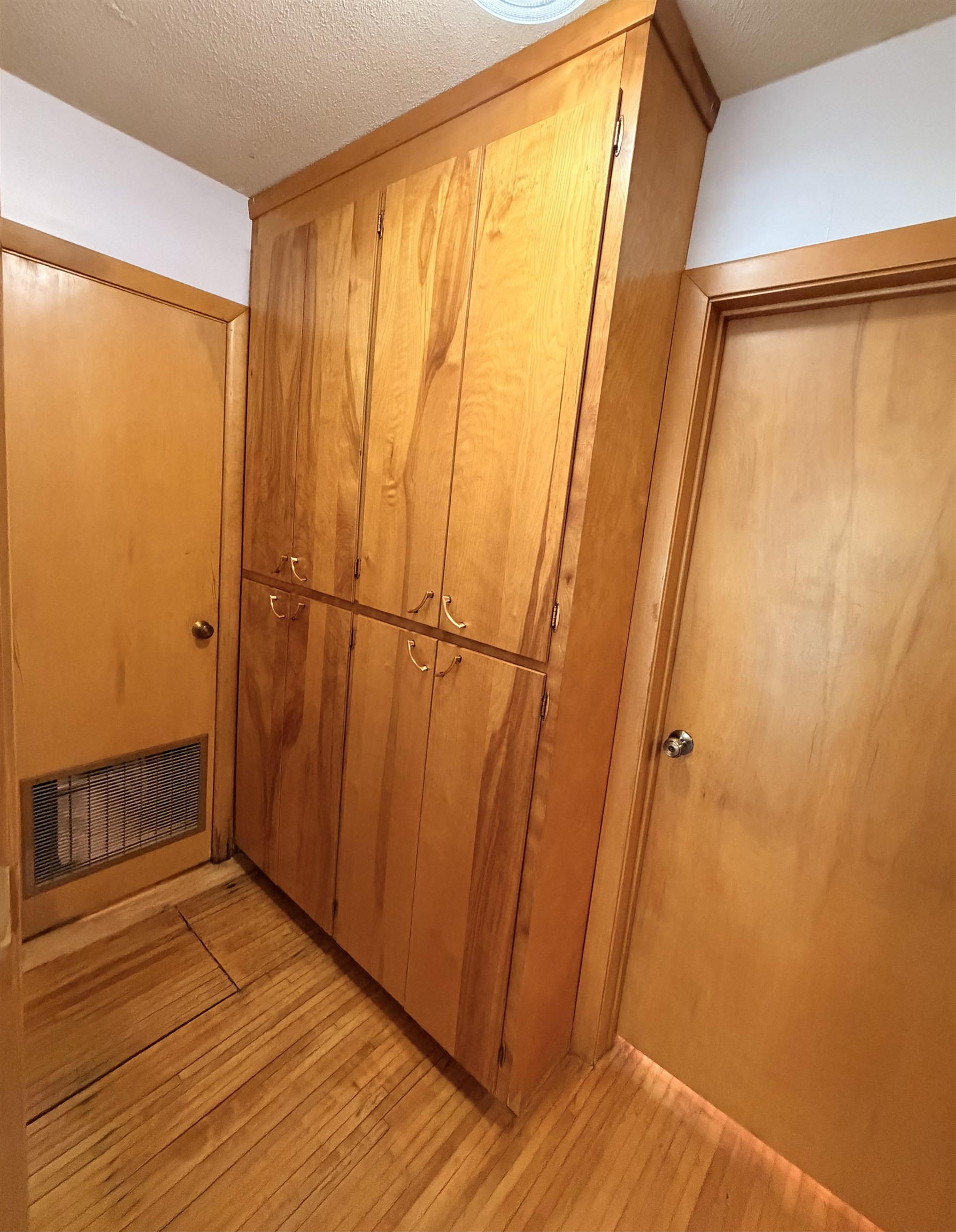 3303 F Avenue, Kearney, Nebraska 68847, 2 Bedroom Bedrooms, ,3 BathroomBathrooms,Residential,for Sale,3303 F Avenue,20261145