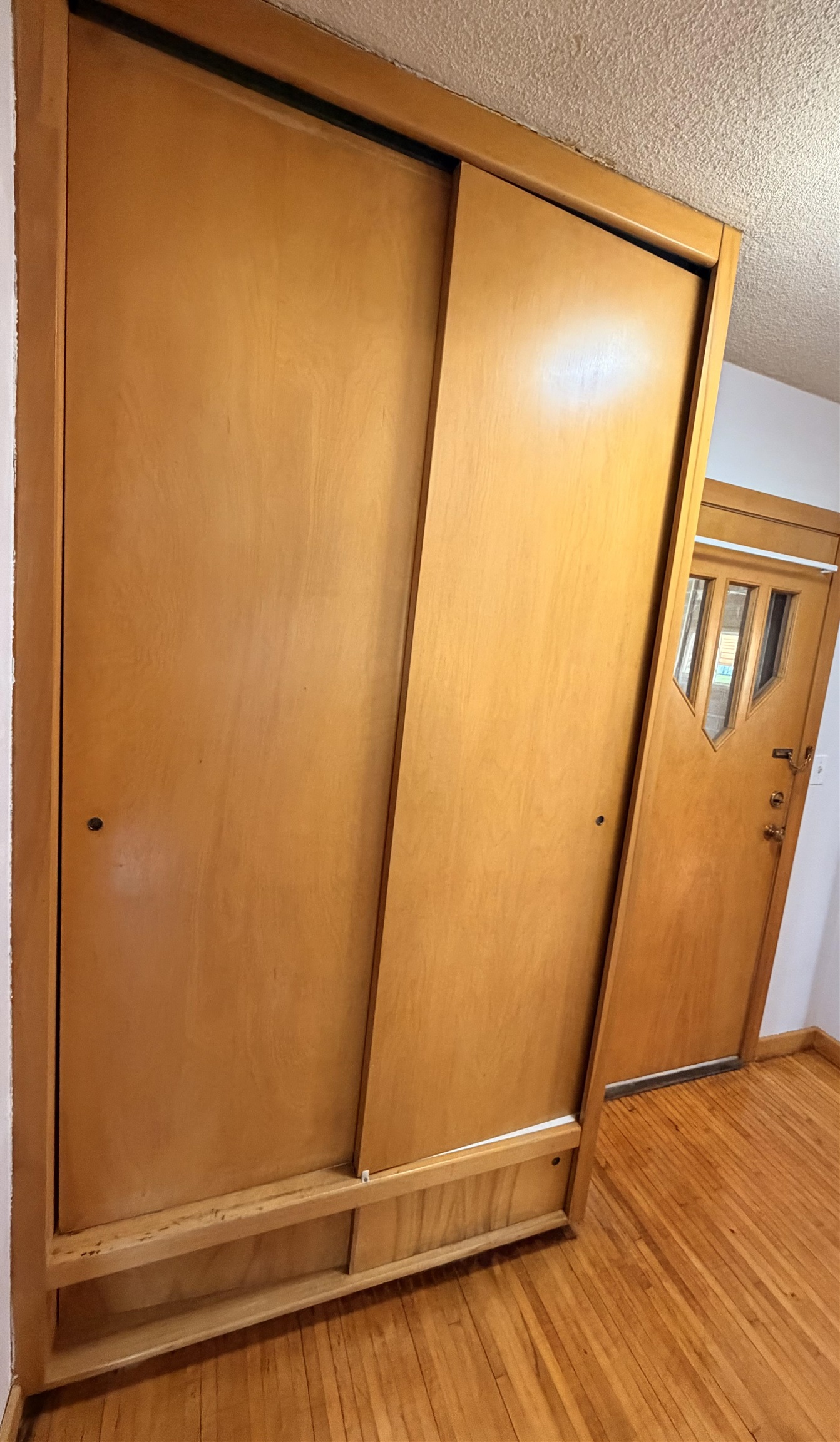 3303 F Avenue, Kearney, Nebraska 68847, 2 Bedroom Bedrooms, ,3 BathroomBathrooms,Residential,for Sale,3303 F Avenue,20261145