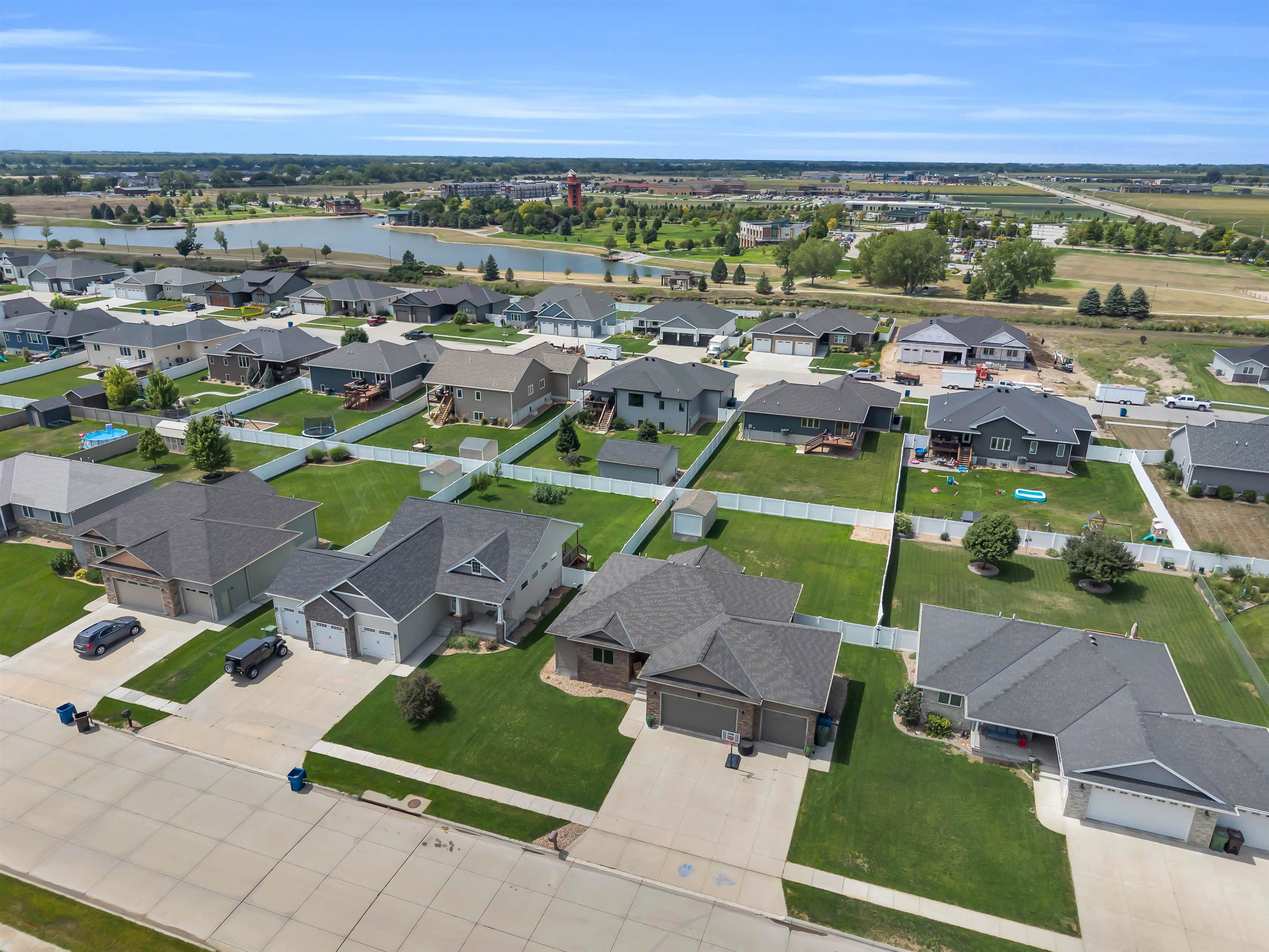 910 16th Avenue, Kearney, Nebraska 68845, 5 Bedroom Bedrooms, ,3 BathroomBathrooms,Residential,for Sale,910 16th Avenue,20261206