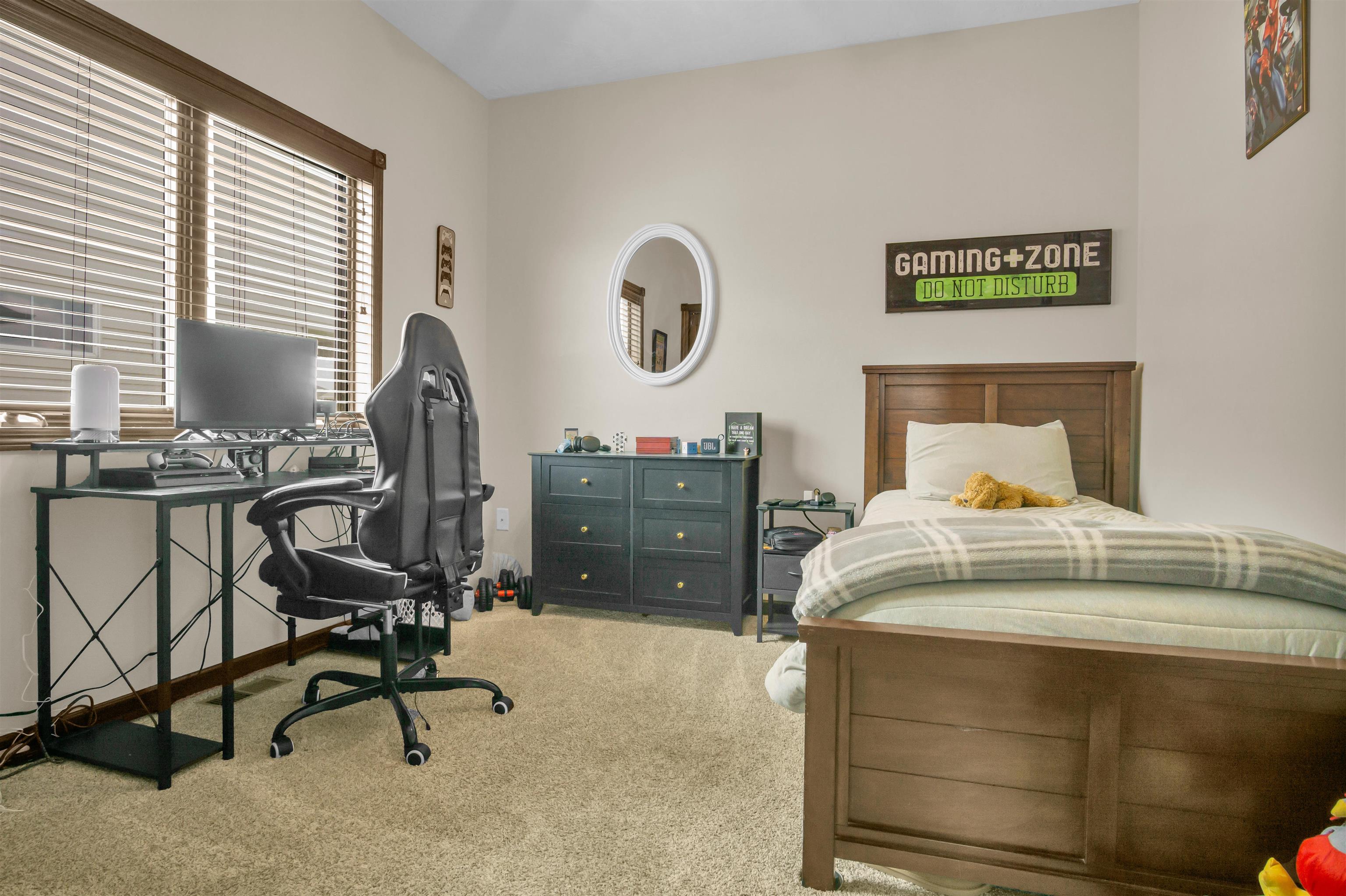 910 16th Avenue, Kearney, Nebraska 68845, 5 Bedroom Bedrooms, ,3 BathroomBathrooms,Residential,for Sale,910 16th Avenue,20261206