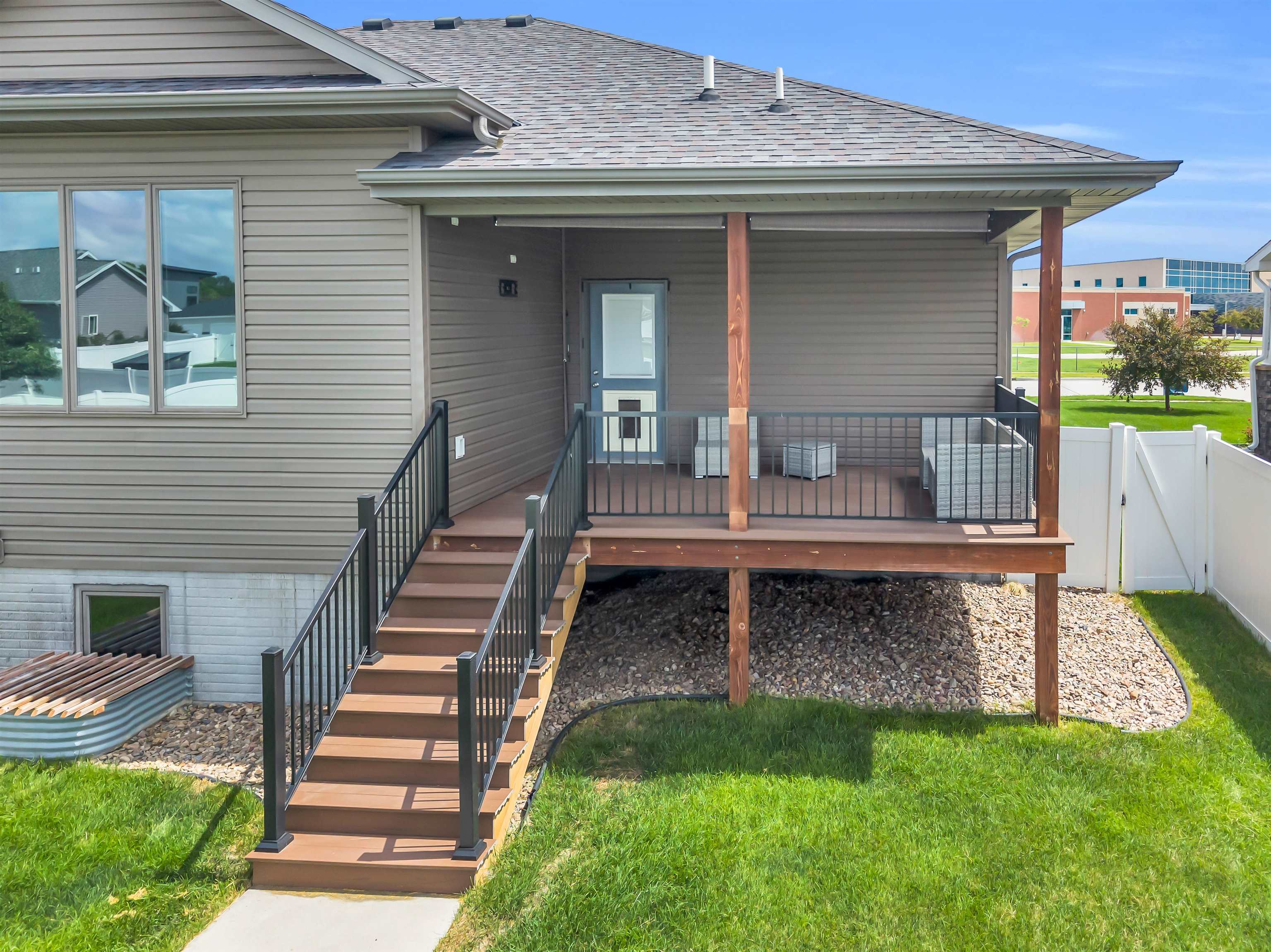 910 16th Avenue, Kearney, Nebraska 68845, 5 Bedroom Bedrooms, ,3 BathroomBathrooms,Residential,for Sale,910 16th Avenue,20261206