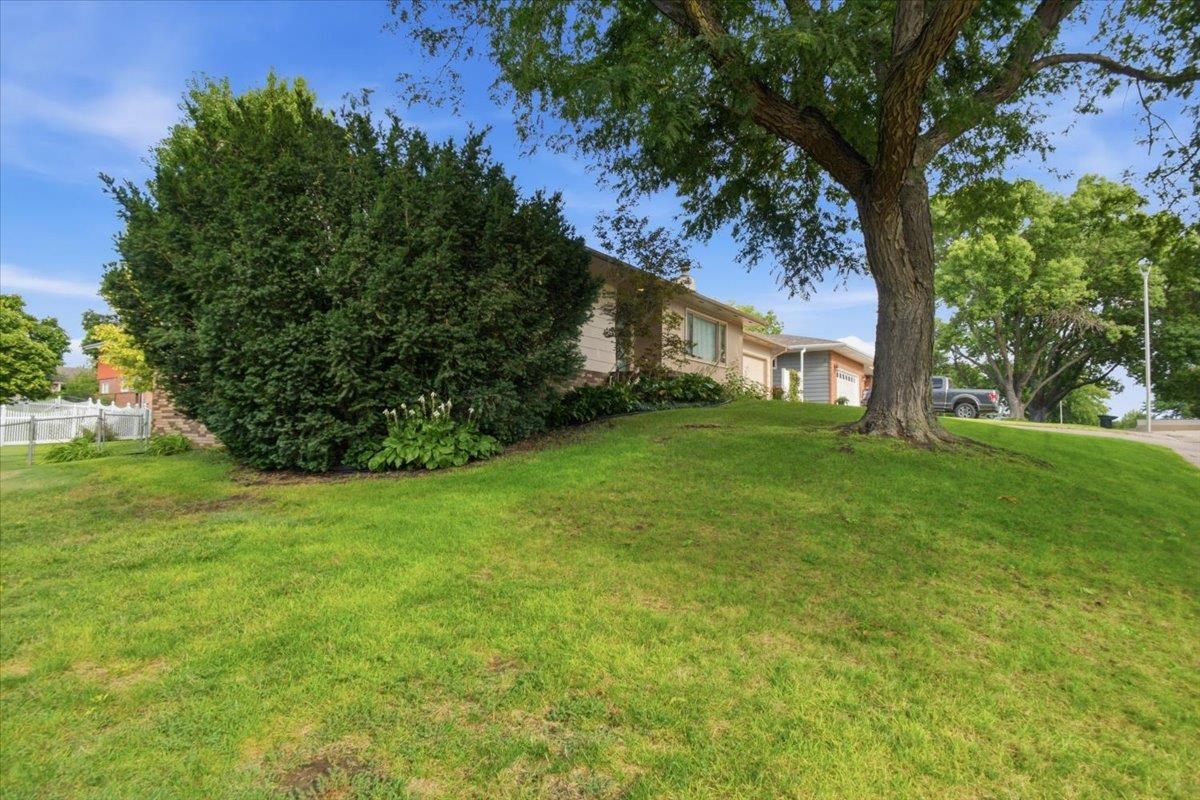 3110 11th Ave, Kearney, Nebraska 68845, 4 Bedroom Bedrooms, ,3 BathroomBathrooms,Residential,for Sale,3110 11th Ave,20261283