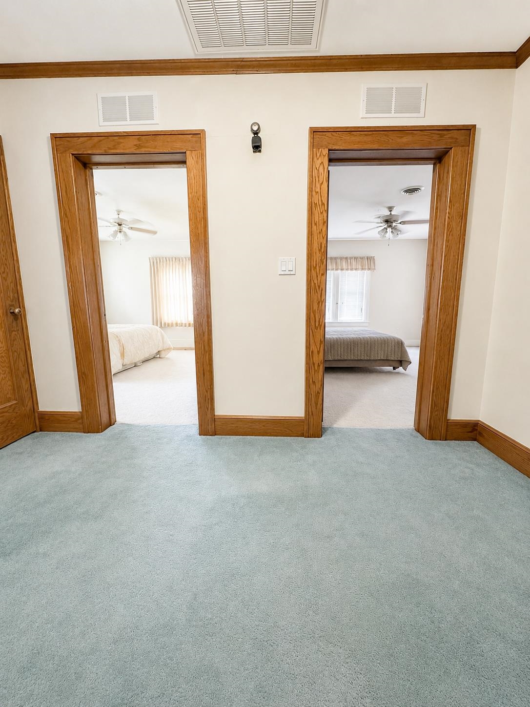 504 Verona Avenue, Ravenna, Nebraska 68869, 5 Bedroom Bedrooms, ,3 BathroomBathrooms,Residential,for Sale,504 Verona Avenue,20261301