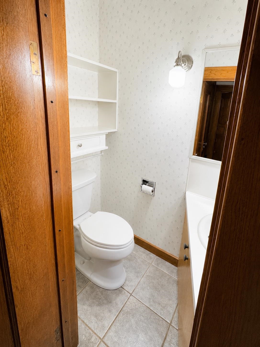 504 Verona Avenue, Ravenna, Nebraska 68869, 5 Bedroom Bedrooms, ,3 BathroomBathrooms,Residential,for Sale,504 Verona Avenue,20261301