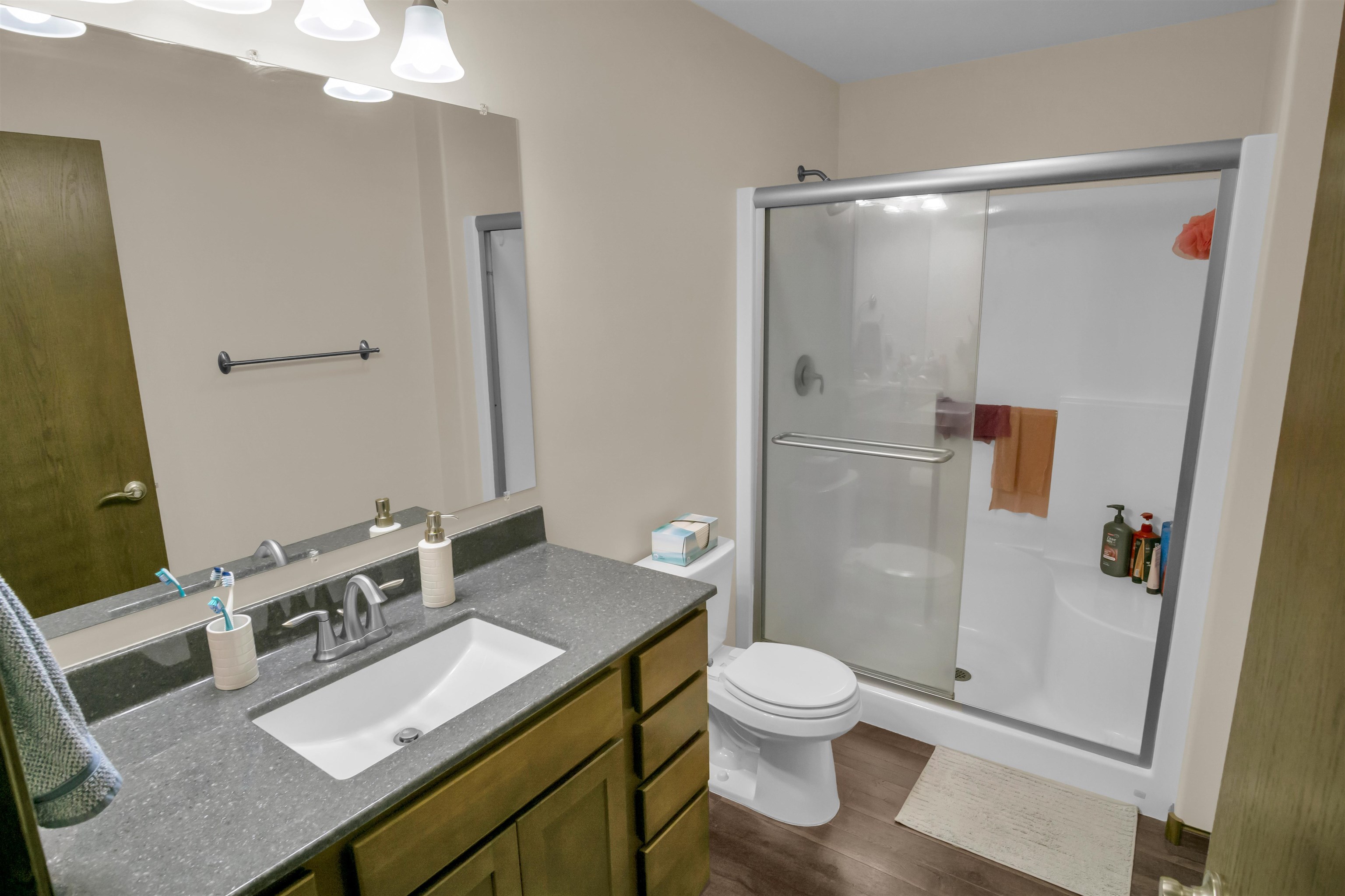 2005 E 58th Street, Kearney, Nebraska 68847, 5 Bedroom Bedrooms, ,2 BathroomBathrooms,Residential,for Sale,2005 E 58th Street,20261330
