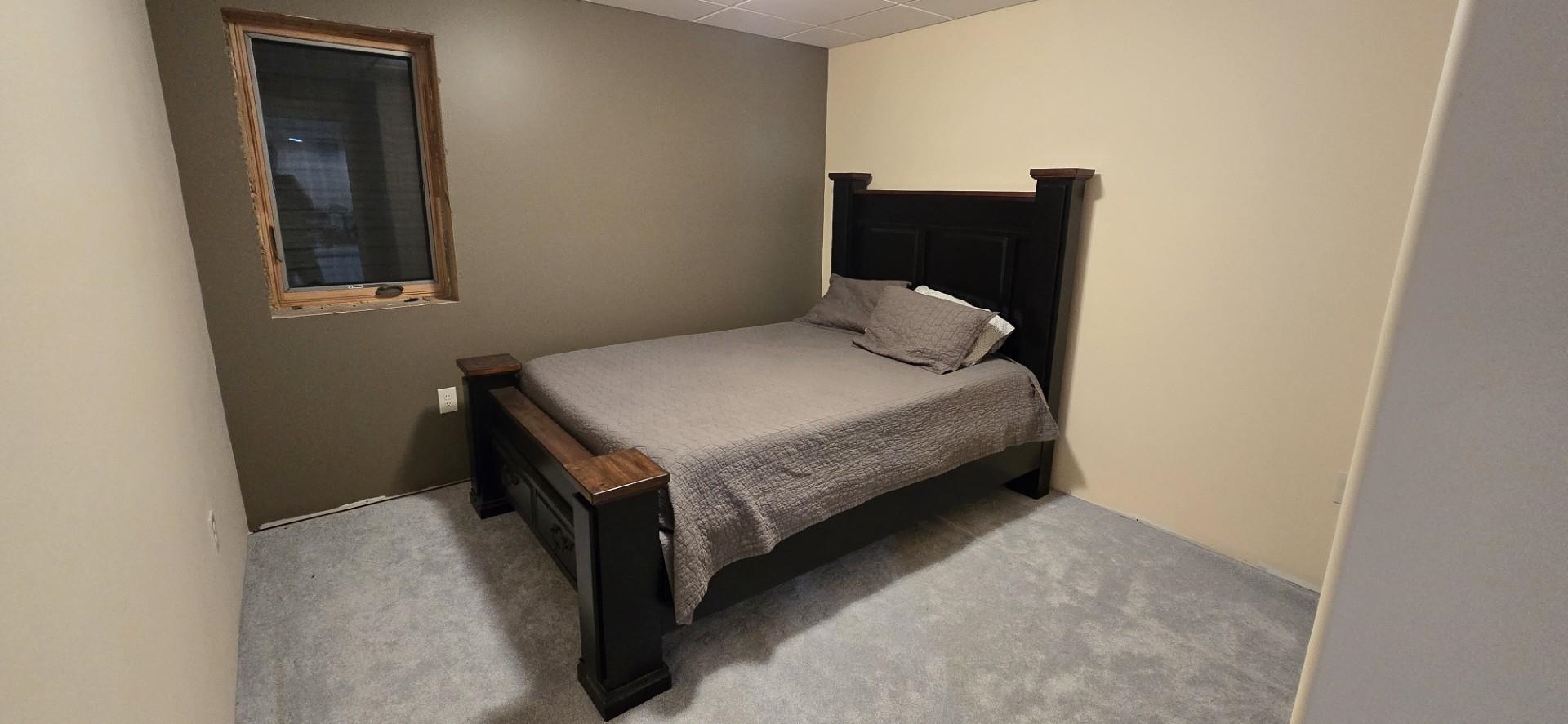 2005 E 58th Street, Kearney, Nebraska 68847, 5 Bedroom Bedrooms, ,2 BathroomBathrooms,Residential,for Sale,2005 E 58th Street,20261330