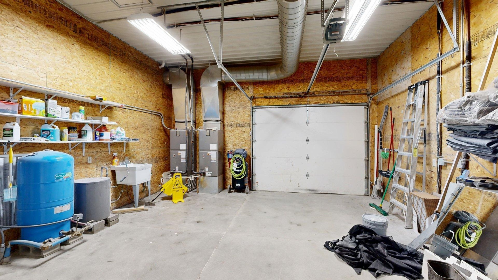75256 434 Road, Lexington, Nebraska 68850, ,5 BathroomBathrooms,Commercial/industrial,for Sale,75256 434 Road,20261332