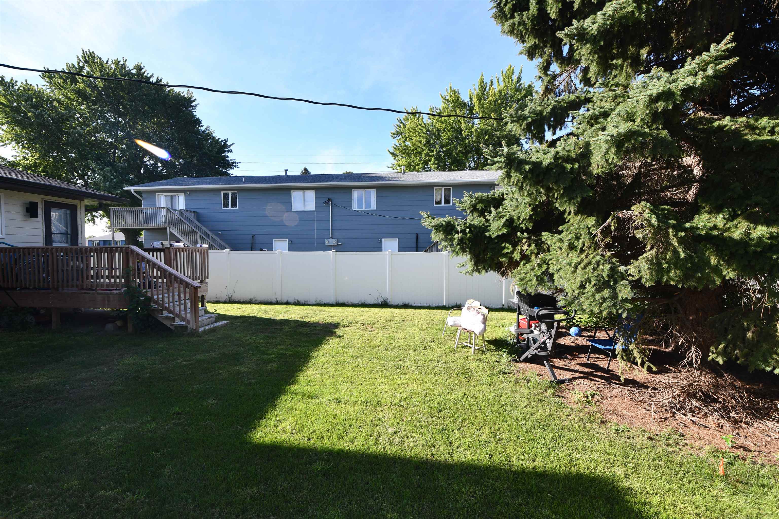 3908-3910 Fairacres Road, Kearney, Nebraska 68845, ,Multi-family,for Sale,3908-3910 Fairacres Road,20261343