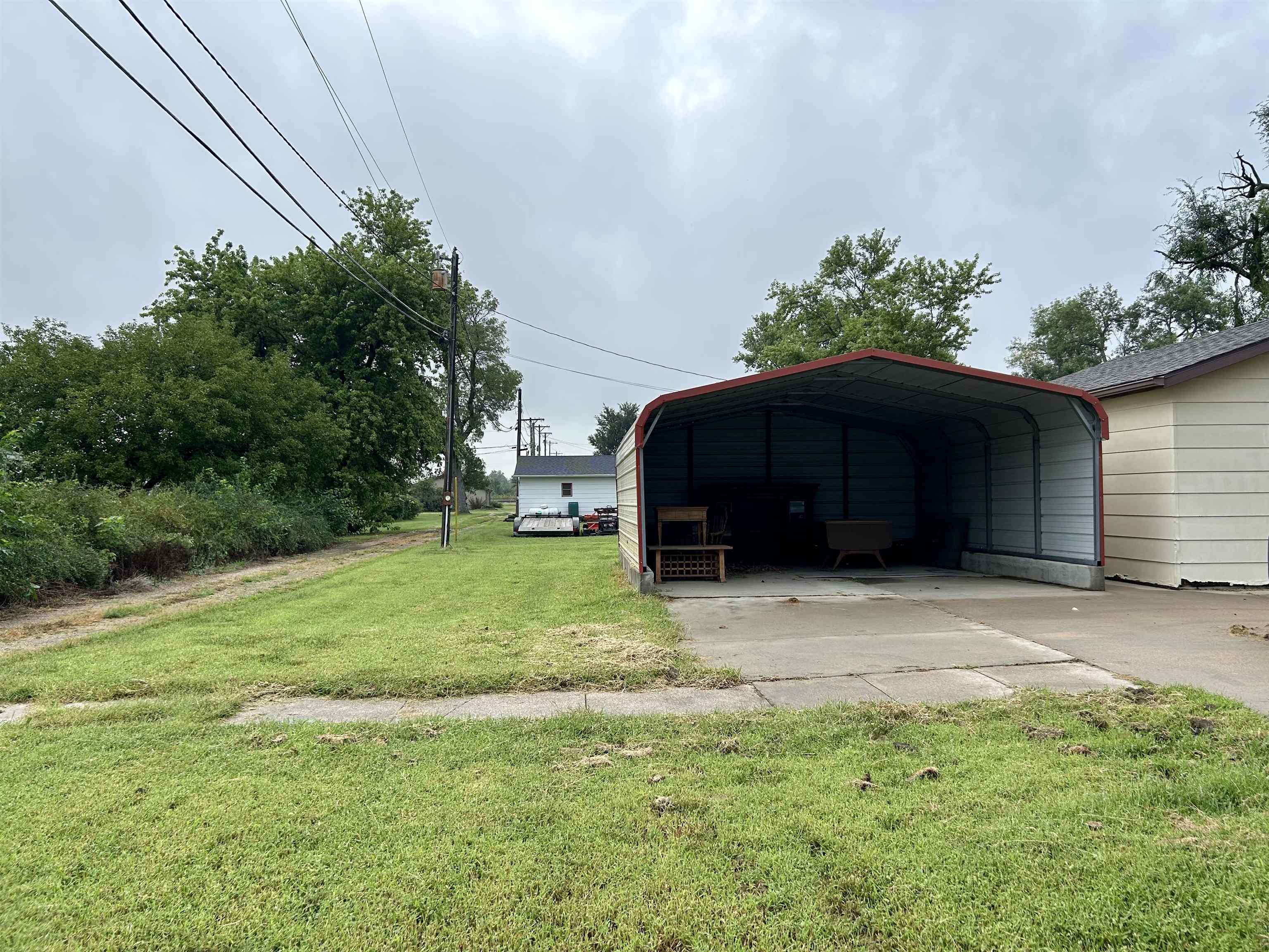 545 4th Avenue, Fairmont, Nebraska 68354, 2 Bedroom Bedrooms, ,2 BathroomBathrooms,Residential,for Sale,545 4th Avenue,20261363