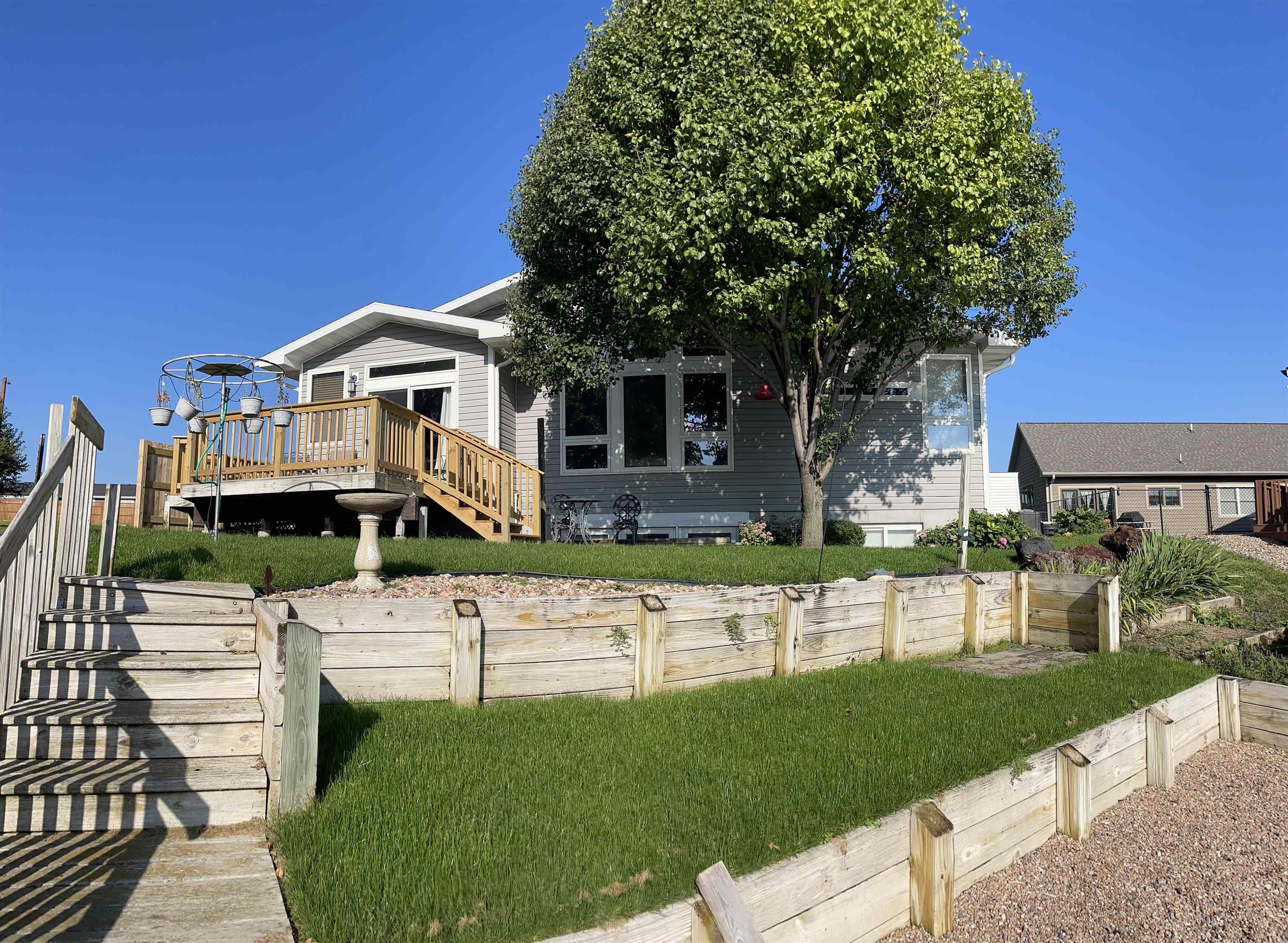 85 Lakeview Acres, Johnson Lake, Nebraska 68937-0000, 2 Bedroom Bedrooms, ,3 BathroomBathrooms,Residential,for Sale,85 Lakeview Acres,20251197