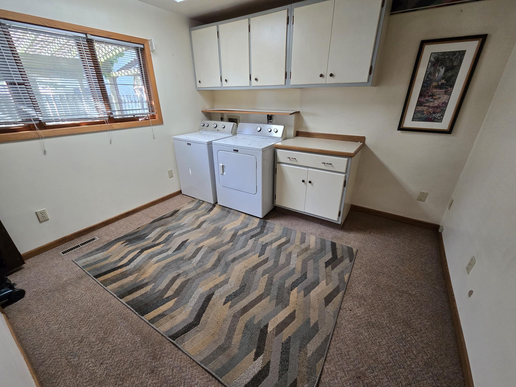 208 Lincoln Avenue, Shelton, Nebraska 68876, 3 Bedroom Bedrooms, ,2 BathroomBathrooms,Residential,for Sale,208 Lincoln Avenue,20261223