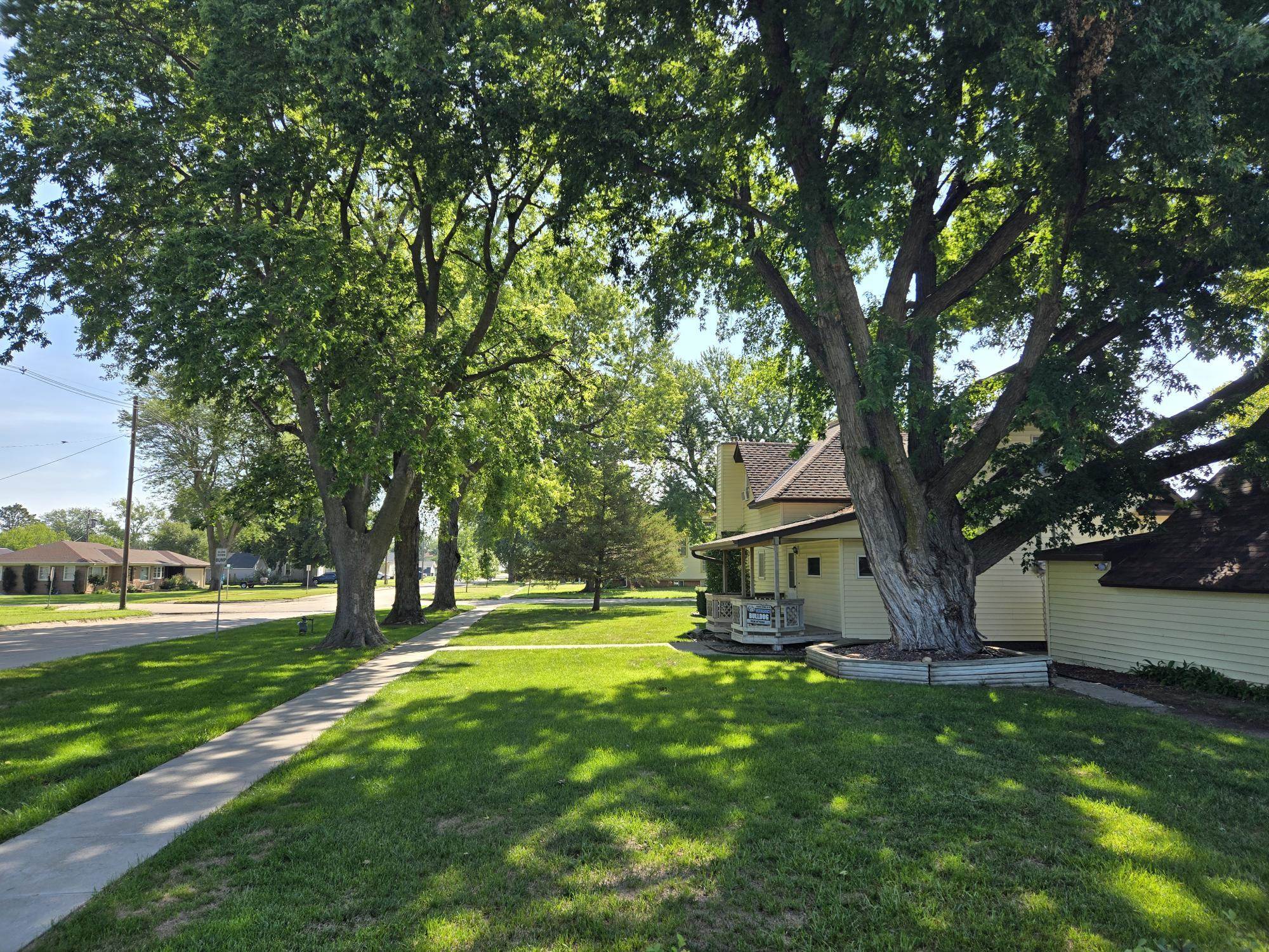 208 Lincoln Avenue, Shelton, Nebraska 68876, 3 Bedroom Bedrooms, ,2 BathroomBathrooms,Residential,for Sale,208 Lincoln Avenue,20261223