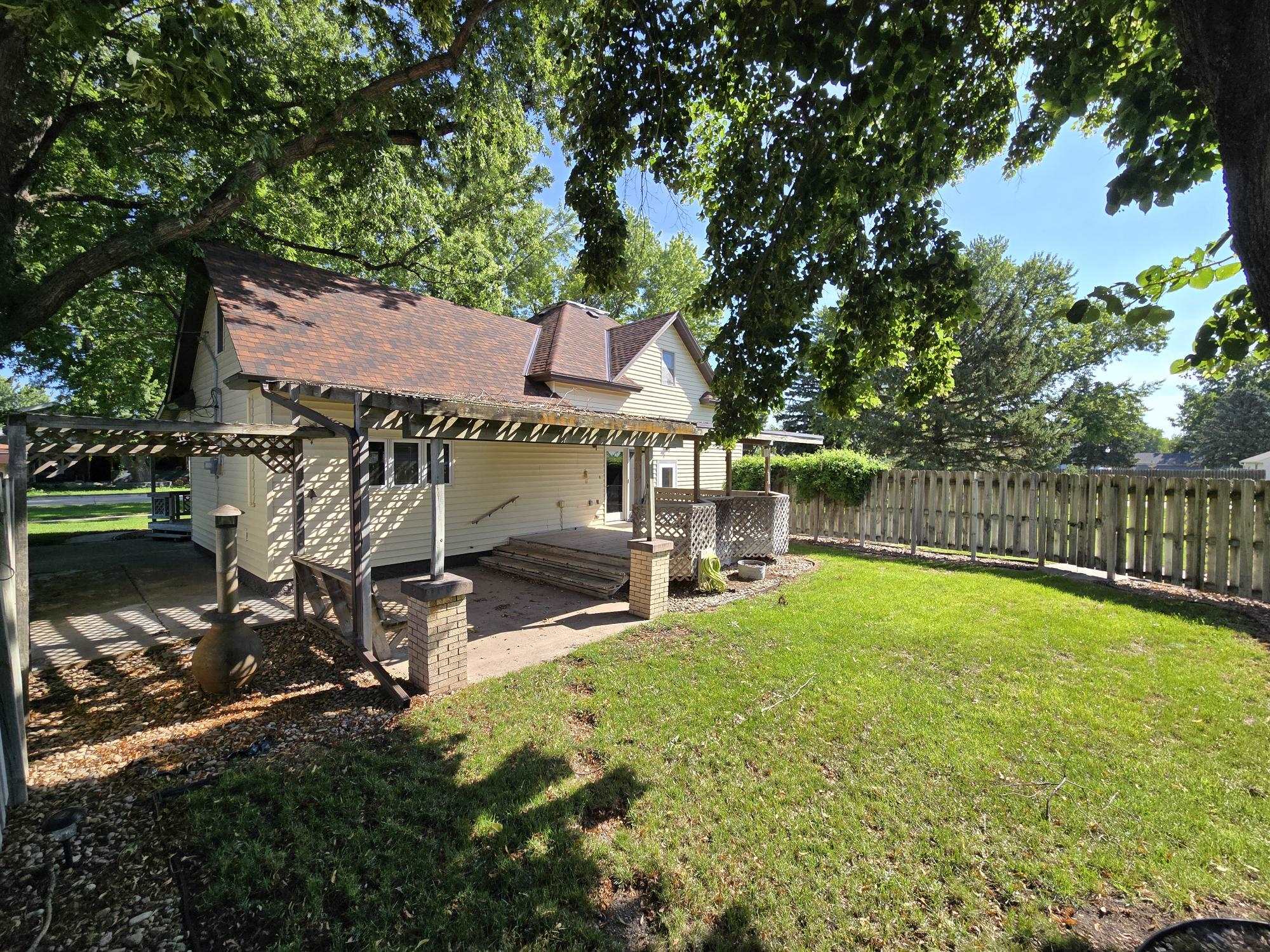 208 Lincoln Avenue, Shelton, Nebraska 68876, 3 Bedroom Bedrooms, ,2 BathroomBathrooms,Residential,for Sale,208 Lincoln Avenue,20261223