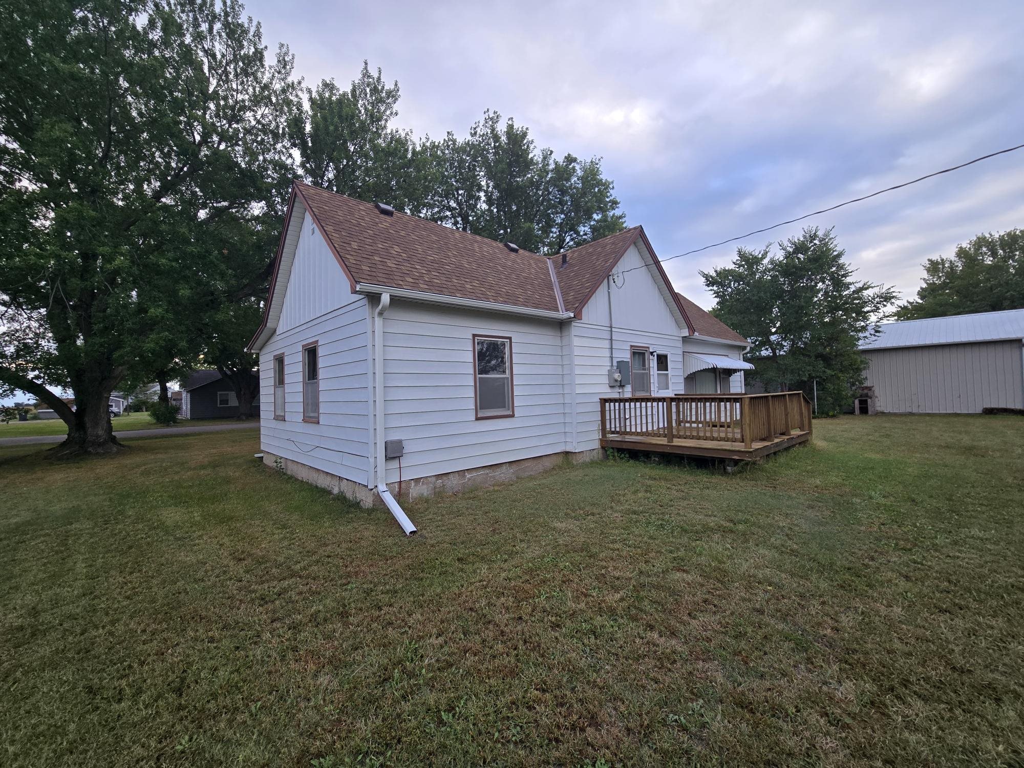 504 Lincoln Ave, Shelton, Nebraska 68876, 2 Bedroom Bedrooms, ,1 BathroomBathrooms,Residential,for Sale,504 Lincoln Ave,20261370