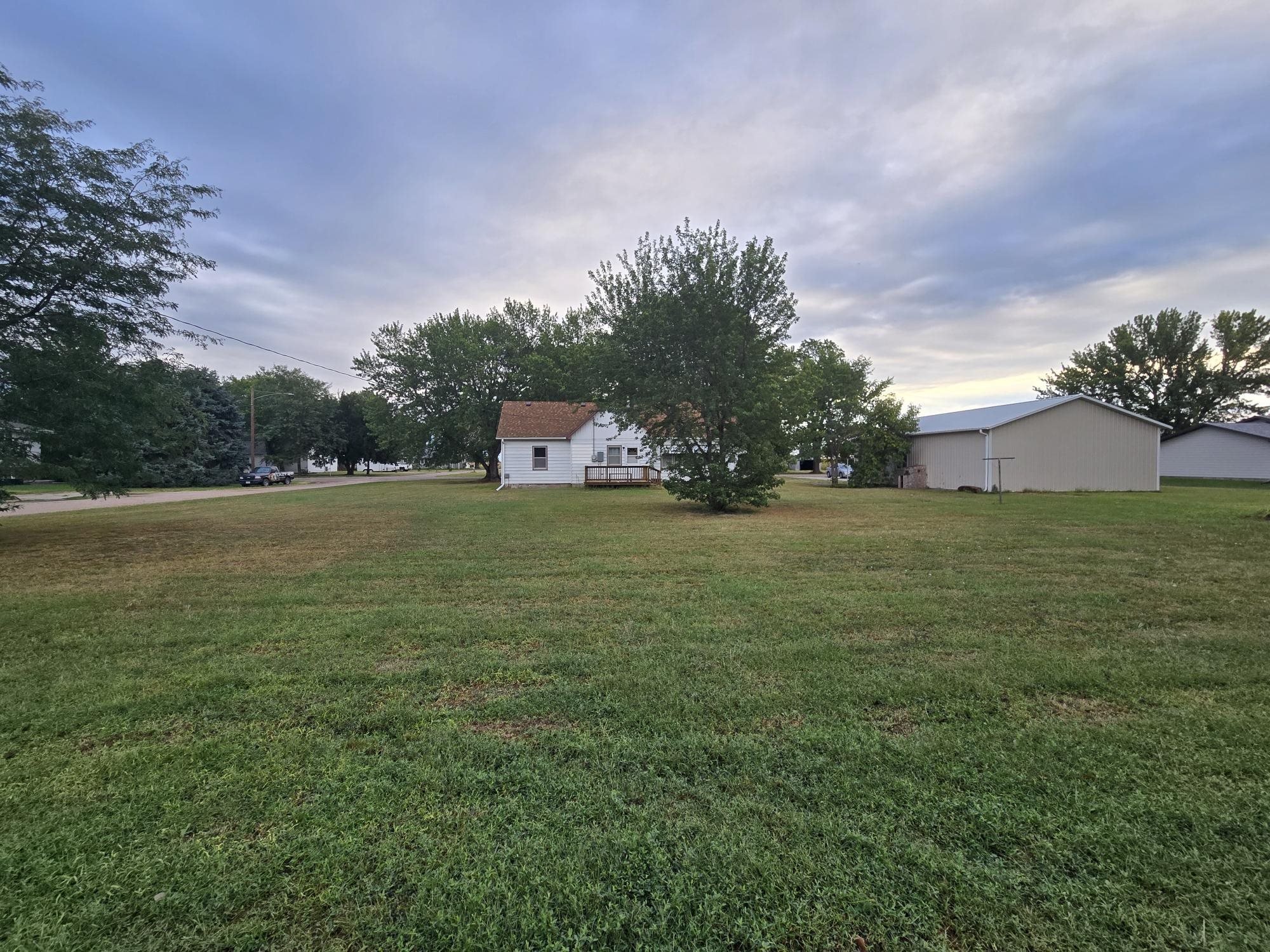 504 Lincoln Ave, Shelton, Nebraska 68876, 2 Bedroom Bedrooms, ,1 BathroomBathrooms,Residential,for Sale,504 Lincoln Ave,20261370