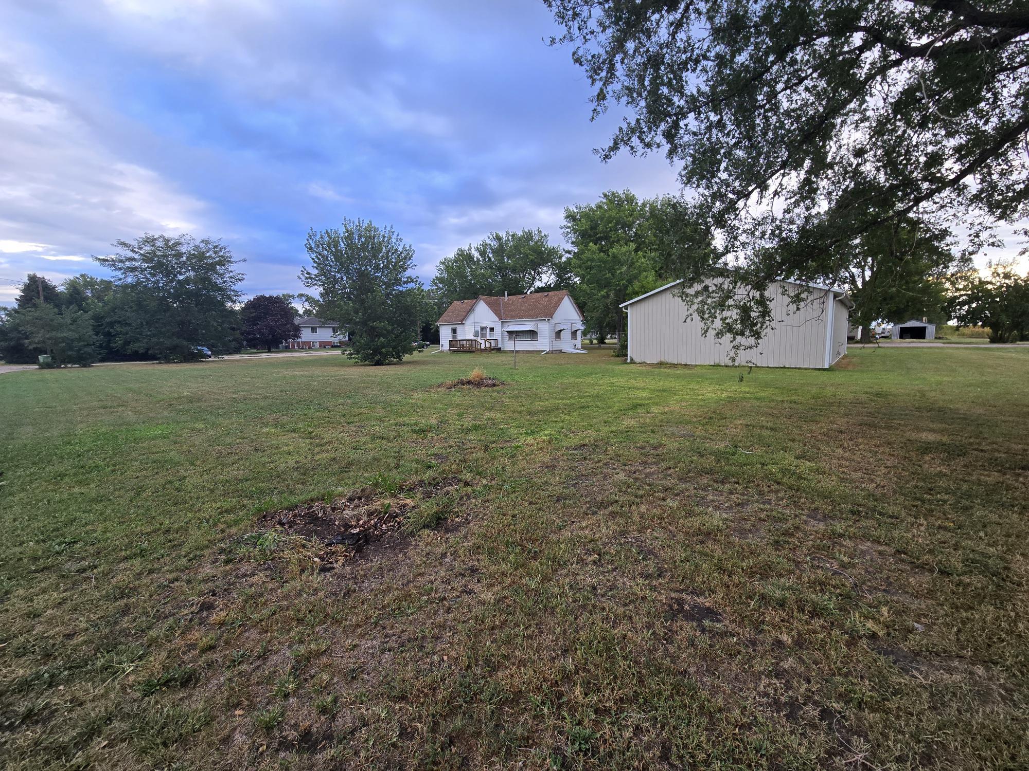 504 Lincoln Ave, Shelton, Nebraska 68876, 2 Bedroom Bedrooms, ,1 BathroomBathrooms,Residential,for Sale,504 Lincoln Ave,20261370