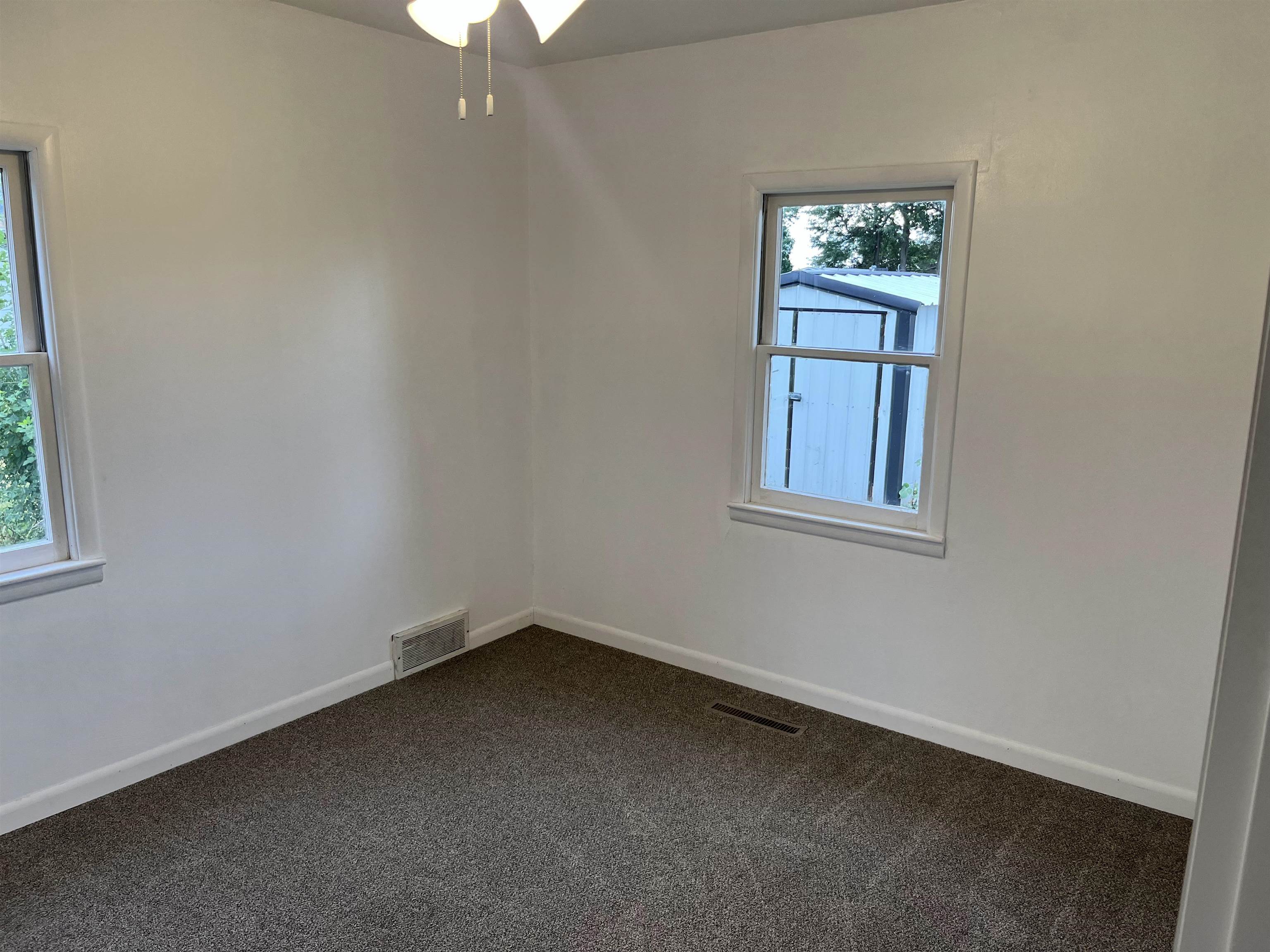 415 N Bond Street, Elm Creek, Nebraska 68836, 2 Bedroom Bedrooms, ,1 BathroomBathrooms,Residential,for Sale,415 N Bond Street,20261376
