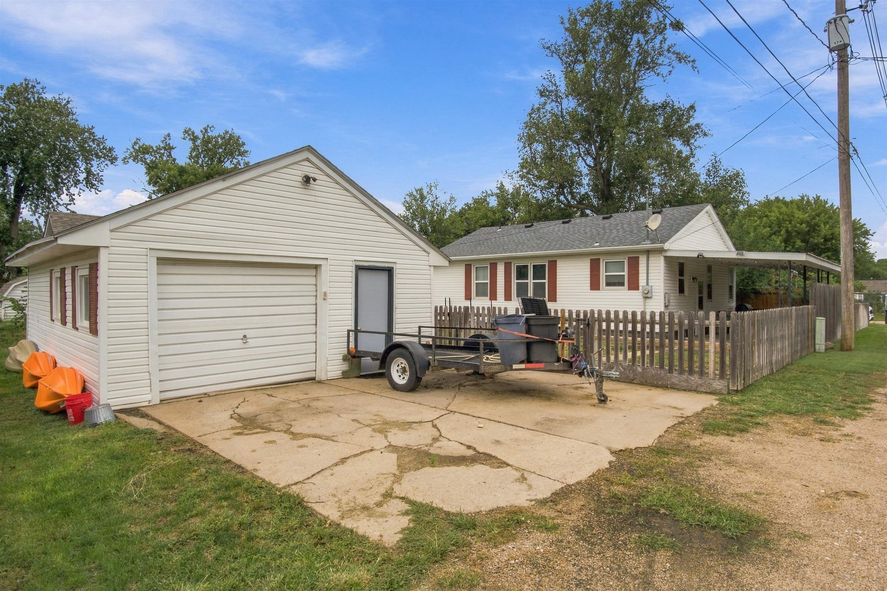 517 E 2nd Street, Minden, Nebraska 68959, 3 Bedroom Bedrooms, ,2 BathroomBathrooms,Residential,for Sale,517 E 2nd Street,20261377
