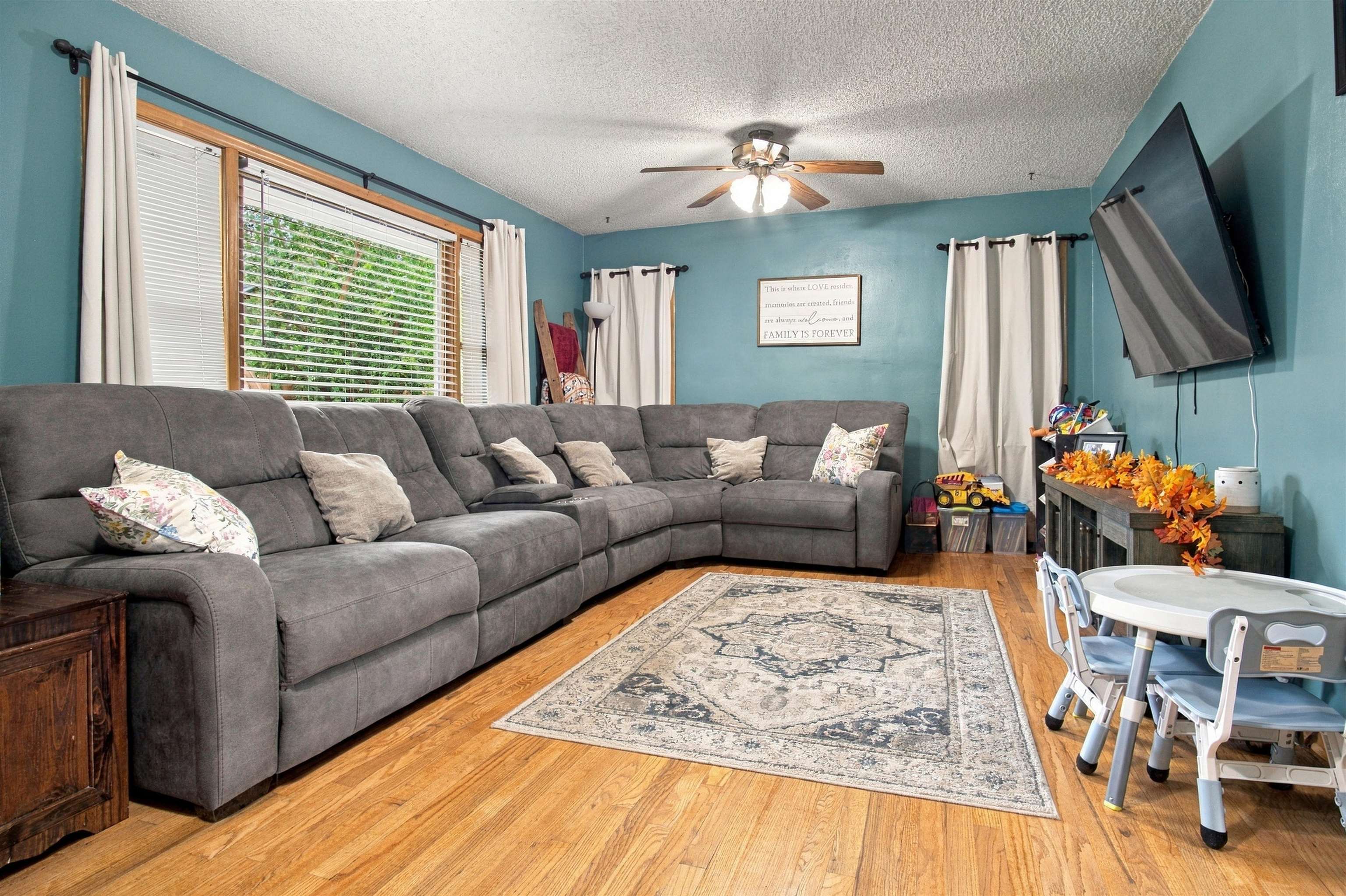 517 E 2nd Street, Minden, Nebraska 68959, 3 Bedroom Bedrooms, ,2 BathroomBathrooms,Residential,for Sale,517 E 2nd Street,20261377