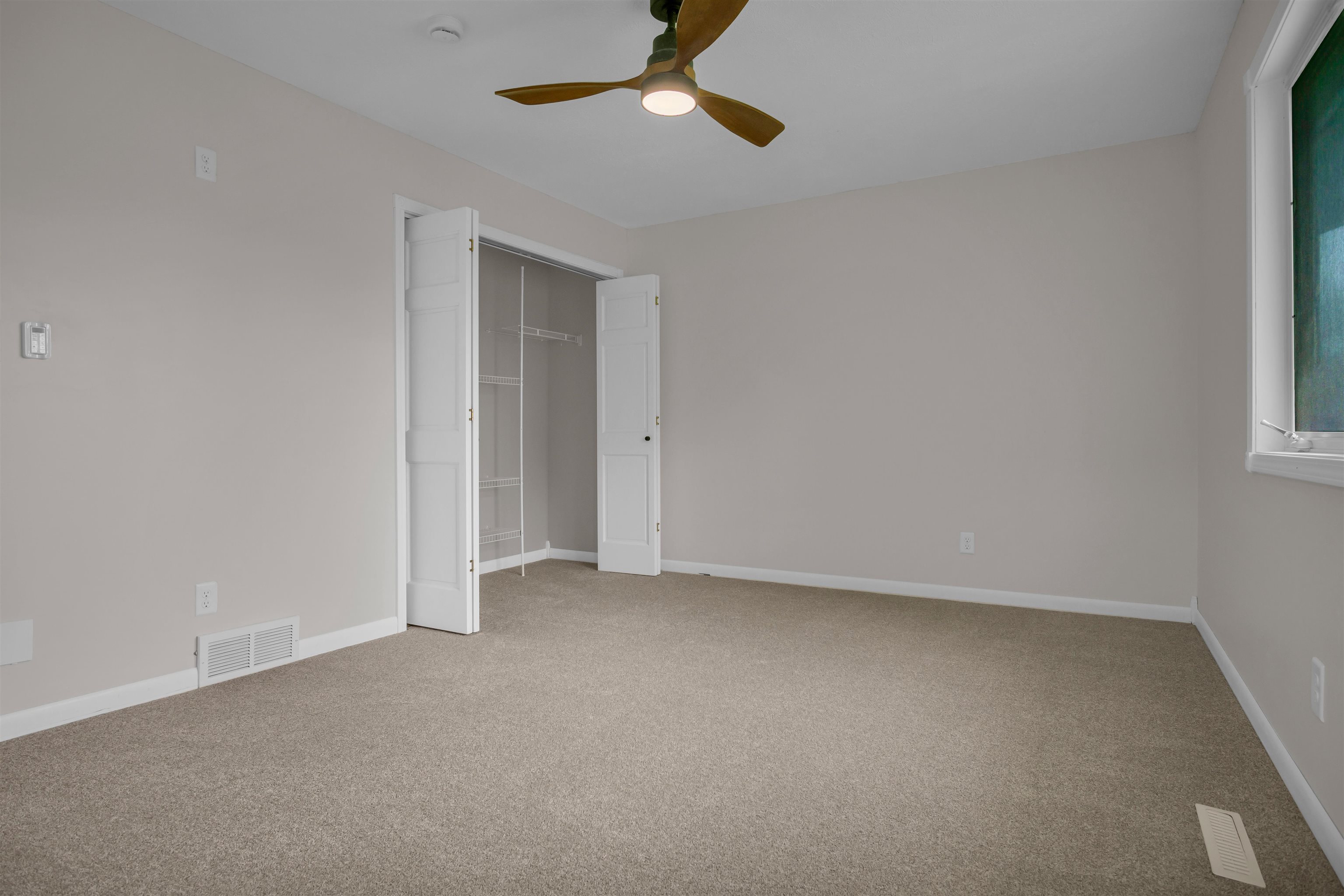 106 Cedar Street, Kearney, Nebraska 68845, 5 Bedroom Bedrooms, ,2 BathroomBathrooms,Residential,for Sale,106 Cedar Street,20261381