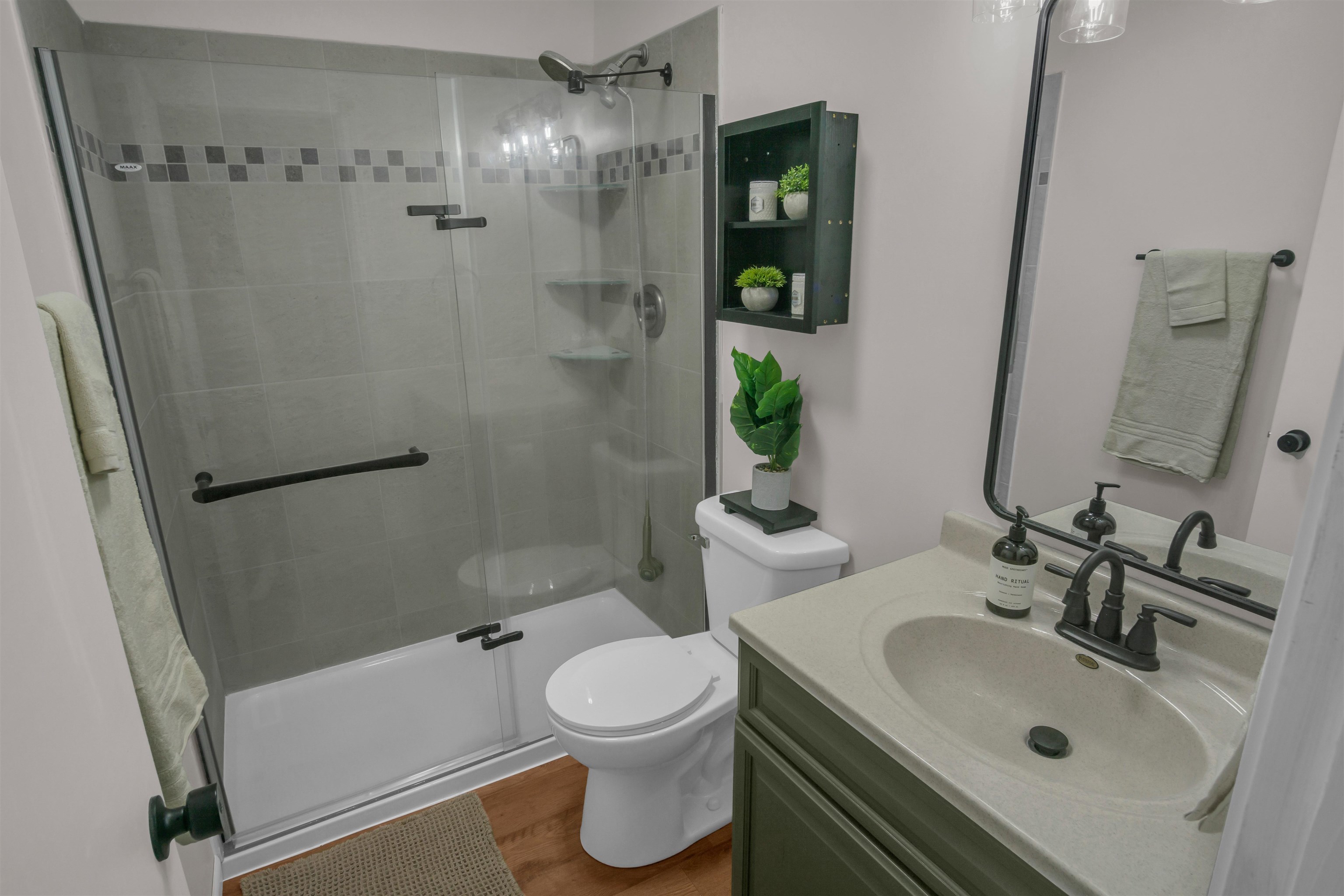 106 Cedar Street, Kearney, Nebraska 68845, 5 Bedroom Bedrooms, ,2 BathroomBathrooms,Residential,for Sale,106 Cedar Street,20261381