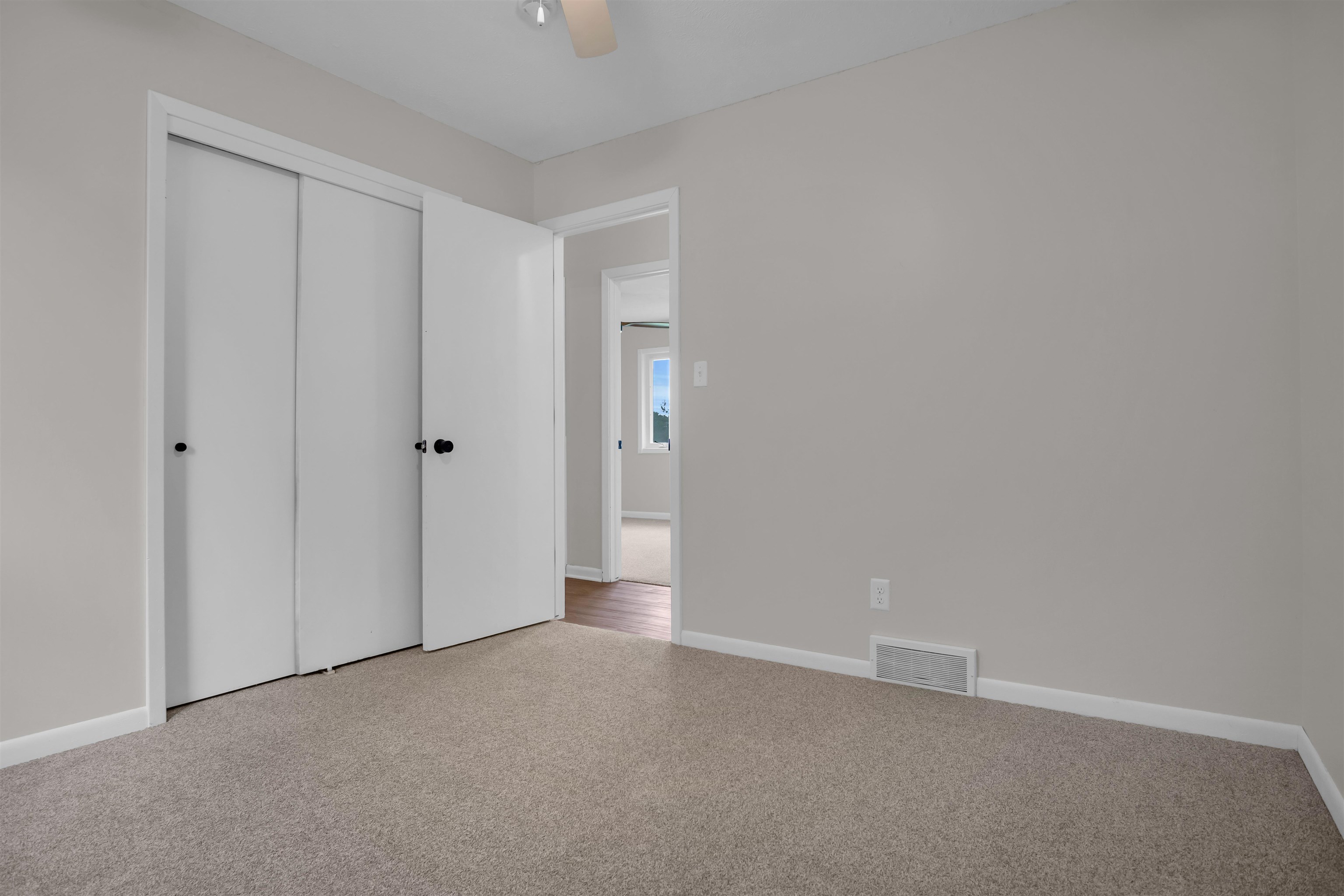 106 Cedar Street, Kearney, Nebraska 68845, 5 Bedroom Bedrooms, ,2 BathroomBathrooms,Residential,for Sale,106 Cedar Street,20261381