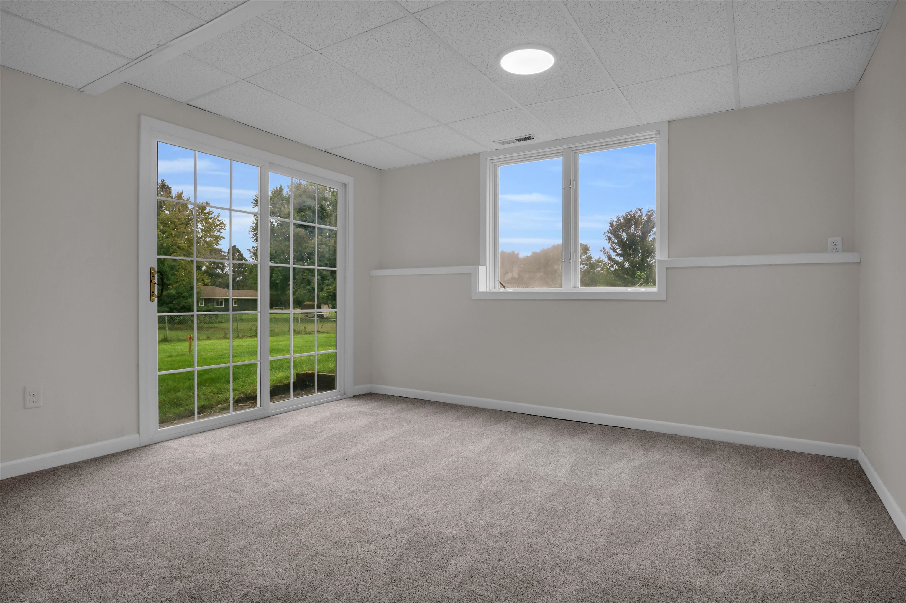106 Cedar Street, Kearney, Nebraska 68845, 5 Bedroom Bedrooms, ,2 BathroomBathrooms,Residential,for Sale,106 Cedar Street,20261381