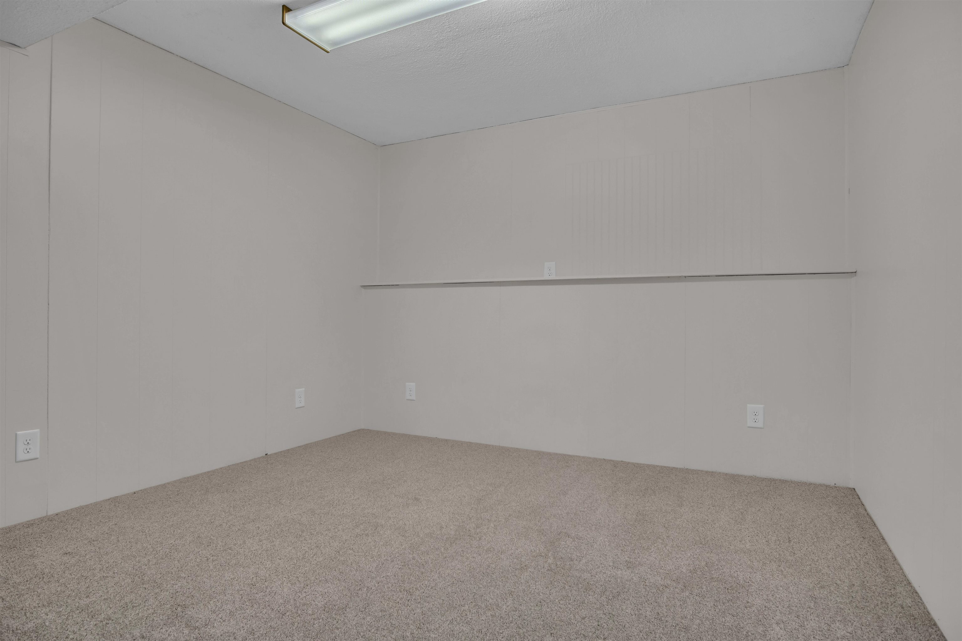 106 Cedar Street, Kearney, Nebraska 68845, 5 Bedroom Bedrooms, ,2 BathroomBathrooms,Residential,for Sale,106 Cedar Street,20261381