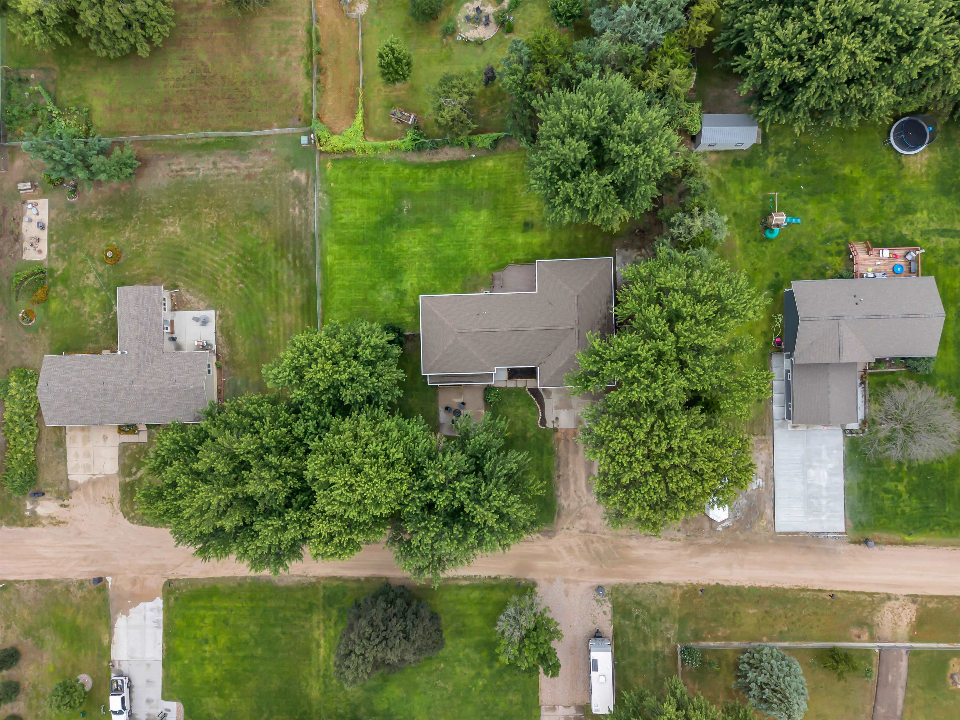 106 Cedar Street, Kearney, Nebraska 68845, 5 Bedroom Bedrooms, ,2 BathroomBathrooms,Residential,for Sale,106 Cedar Street,20261381