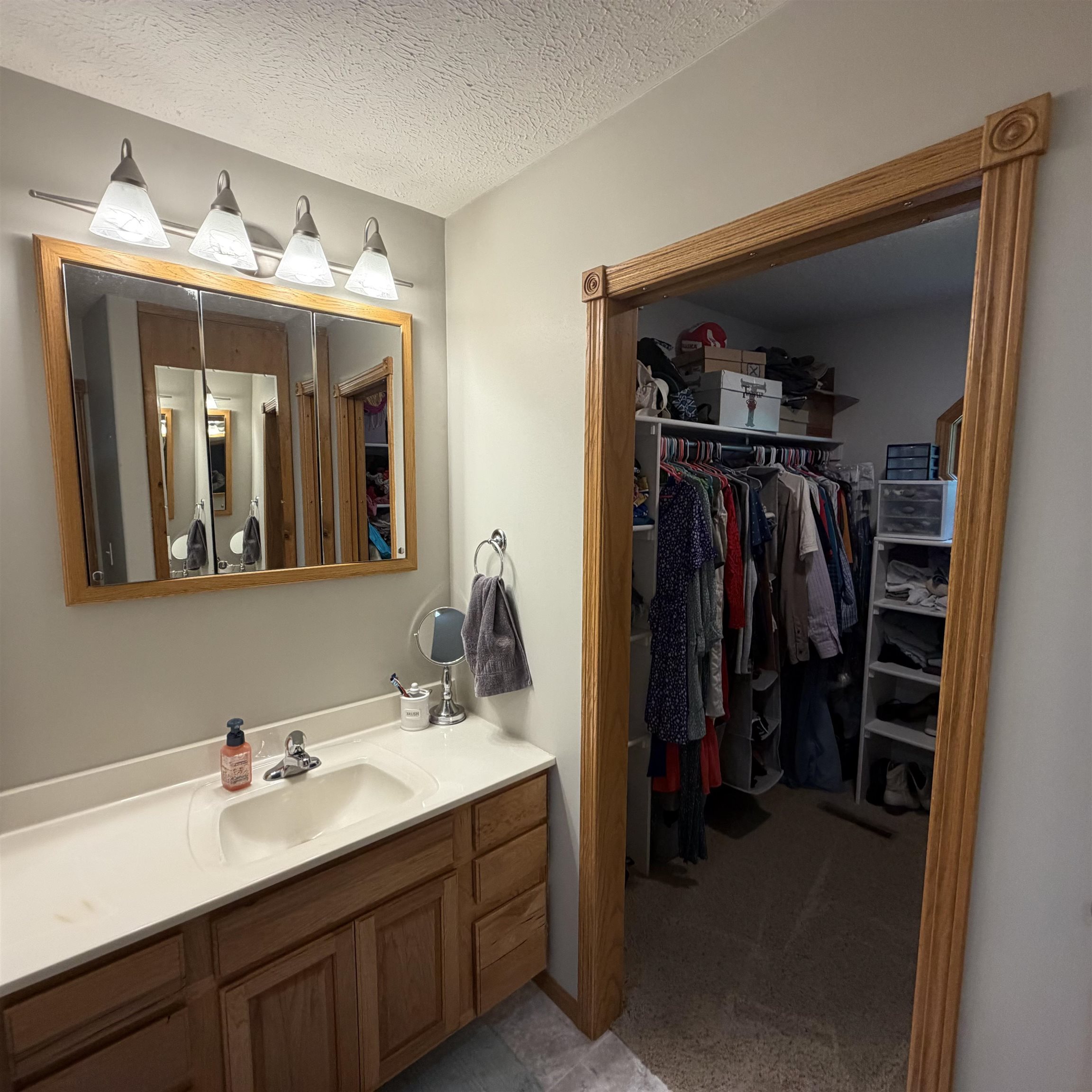711 13th Ave, Kearney, Nebraska 68845, 4 Bedroom Bedrooms, ,3 BathroomBathrooms,Residential,for Sale,711 13th Ave,20261385