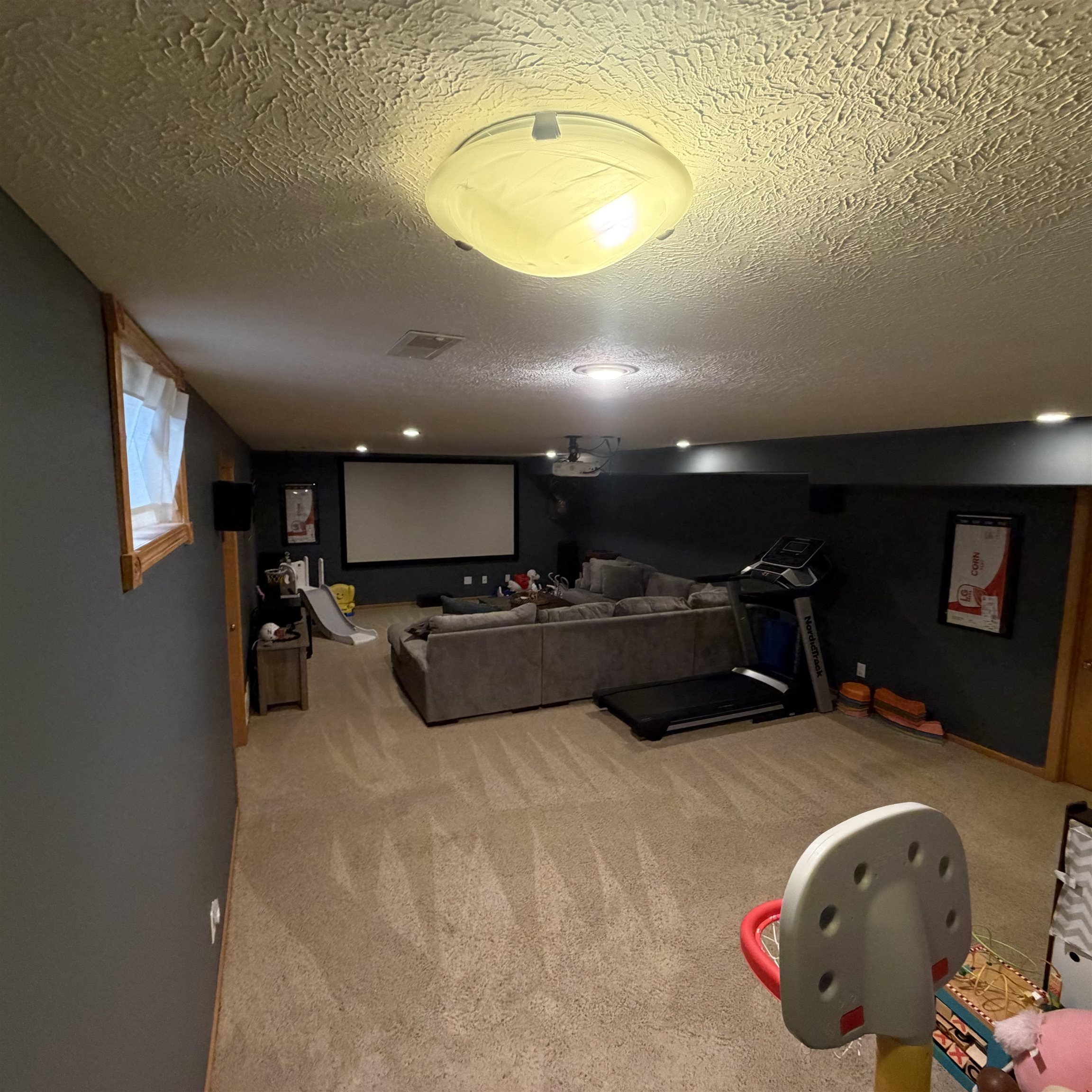 711 13th Ave, Kearney, Nebraska 68845, 4 Bedroom Bedrooms, ,3 BathroomBathrooms,Residential,for Sale,711 13th Ave,20261385