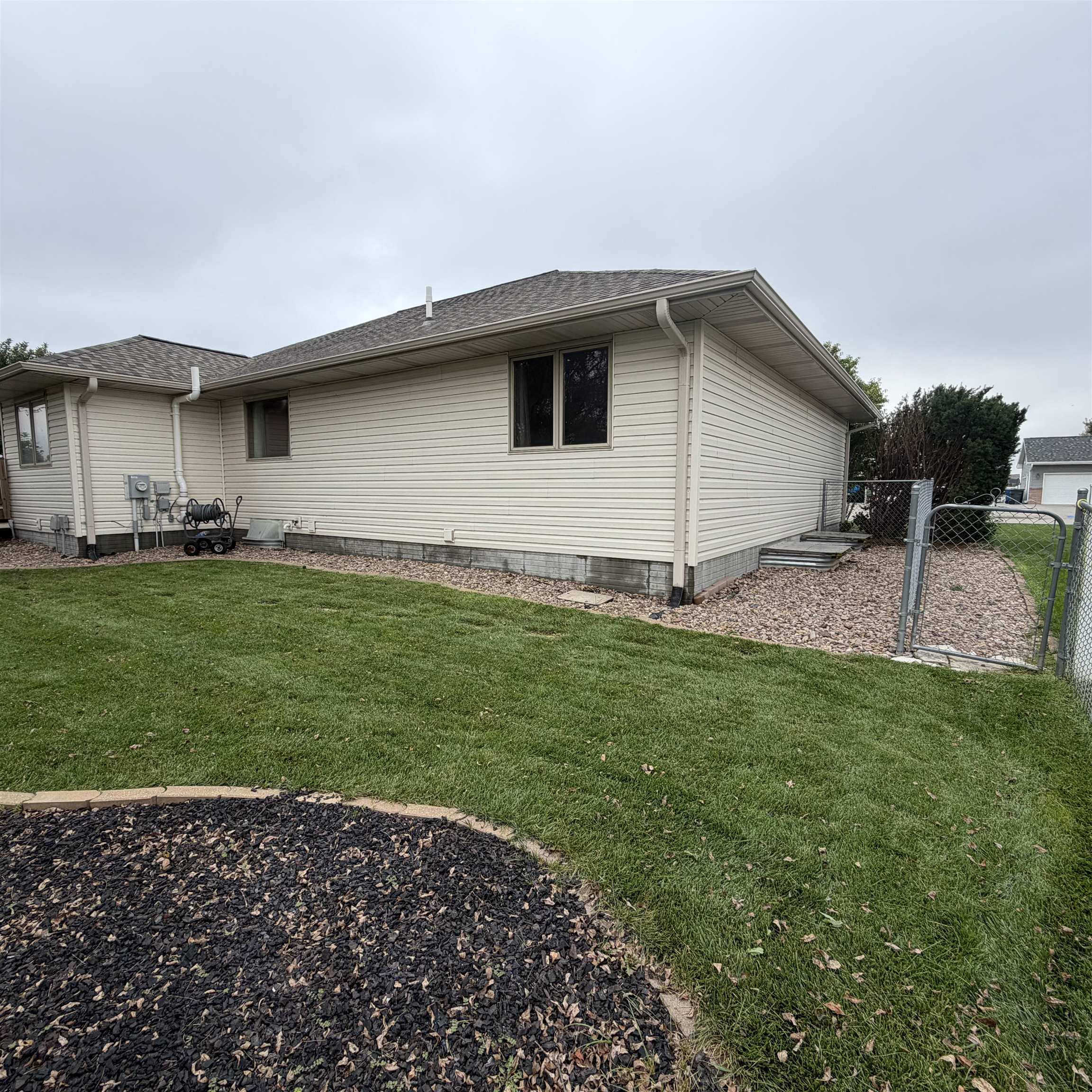 711 13th Ave, Kearney, Nebraska 68845, 4 Bedroom Bedrooms, ,3 BathroomBathrooms,Residential,for Sale,711 13th Ave,20261385
