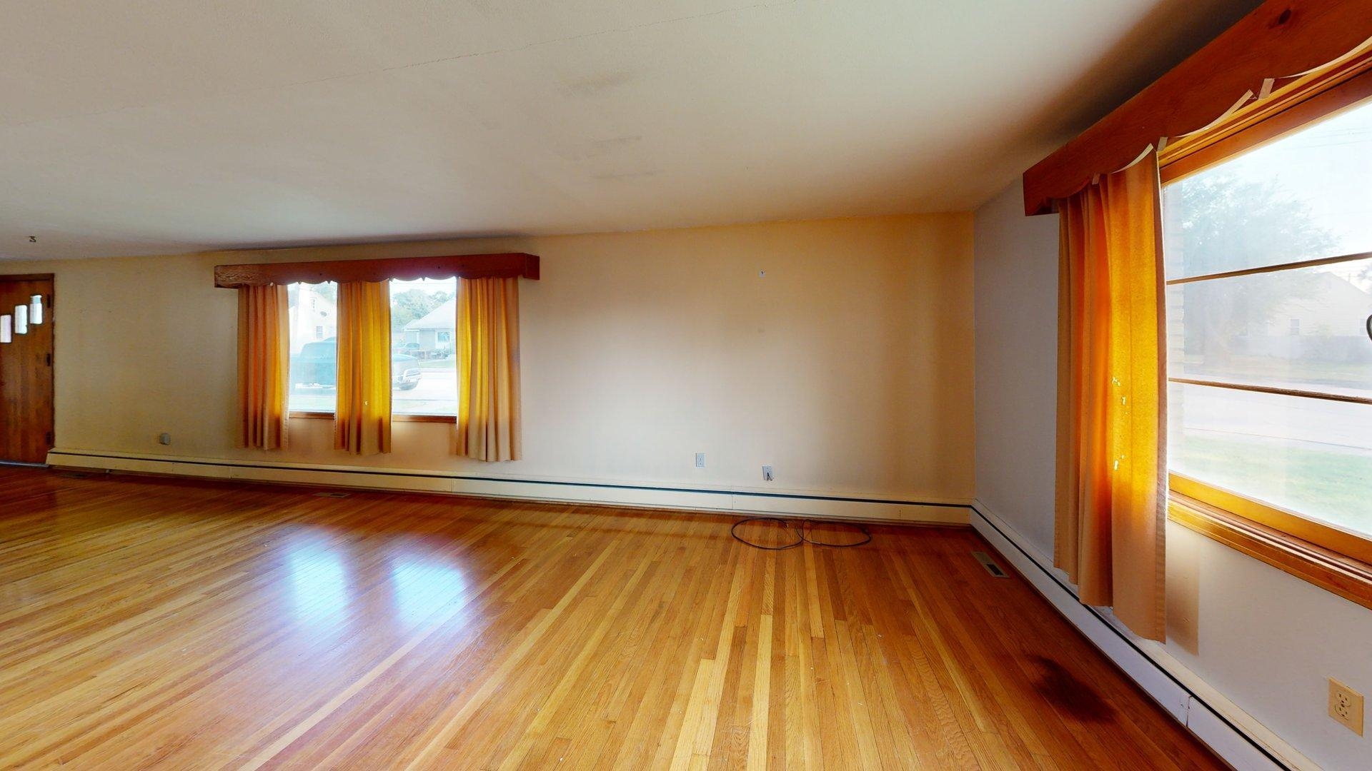 1200 N Madison Street, Lexington, Nebraska 68850, 4 Bedroom Bedrooms, ,2 BathroomBathrooms,Residential,for Sale,1200 N Madison Street,20261391