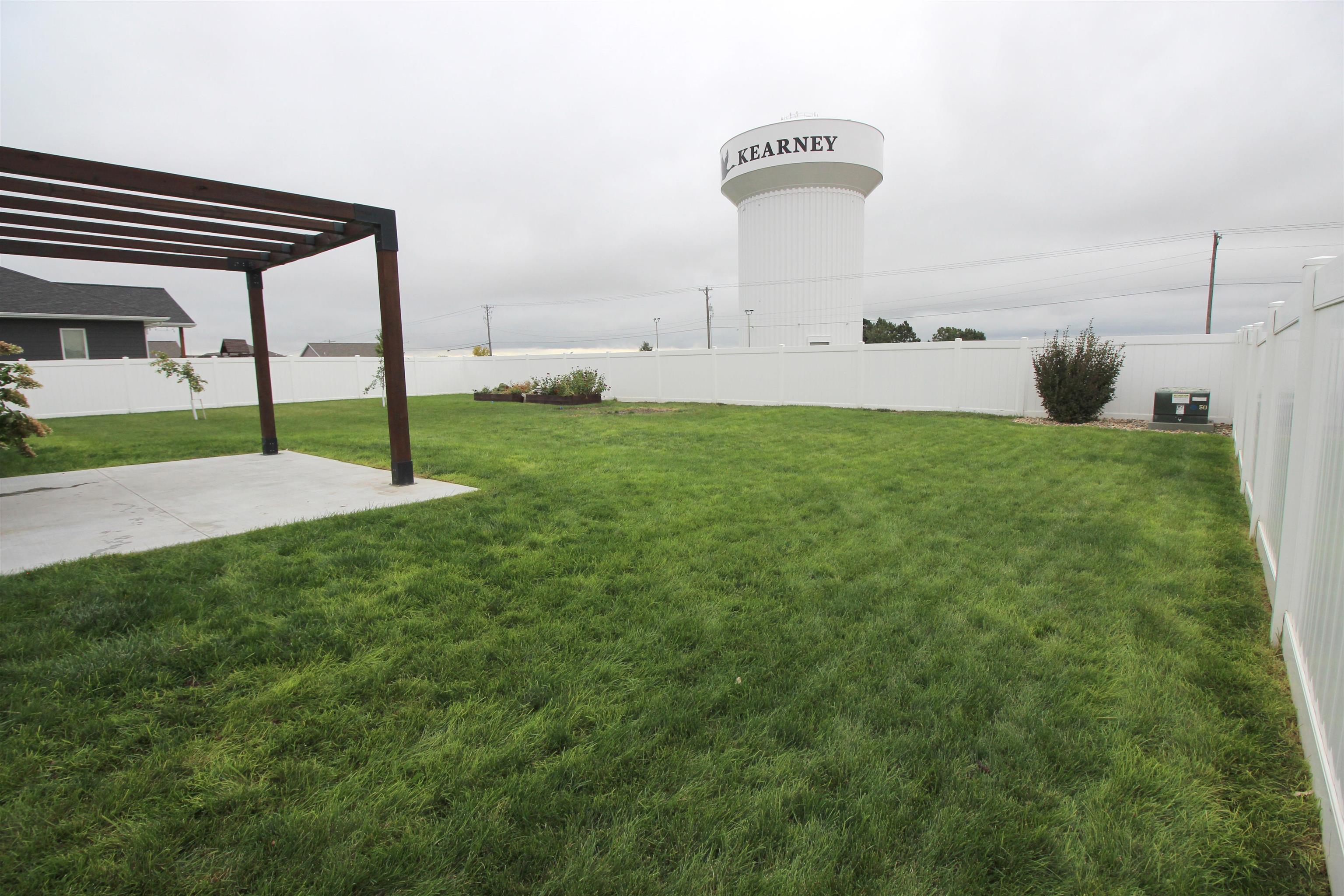 703 W 47th Street Place, Kearney, Nebraska 68845, 5 Bedroom Bedrooms, ,3 BathroomBathrooms,Residential,for Sale,703 W 47th Street Place,20261392