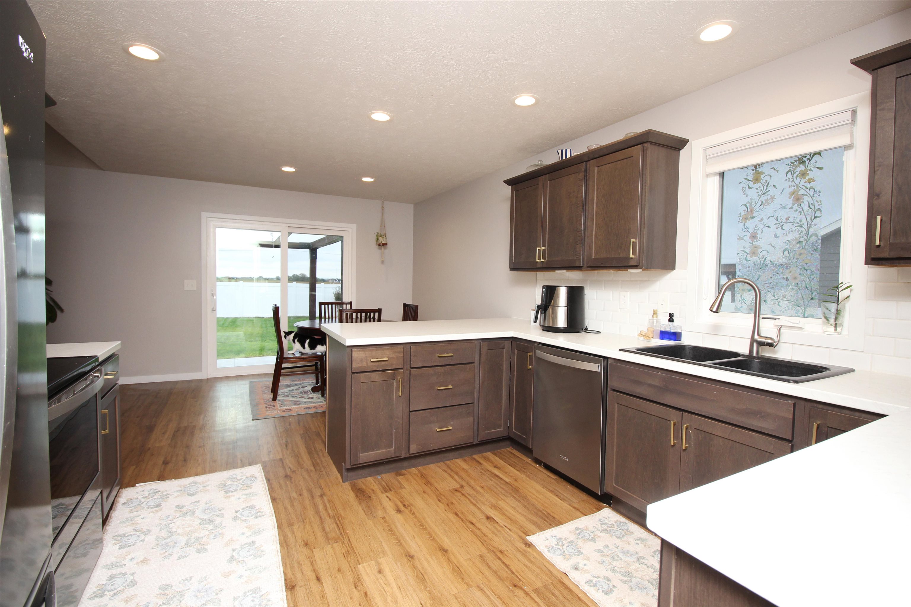 703 W 47th Street Place, Kearney, Nebraska 68845, 5 Bedroom Bedrooms, ,3 BathroomBathrooms,Residential,for Sale,703 W 47th Street Place,20261392