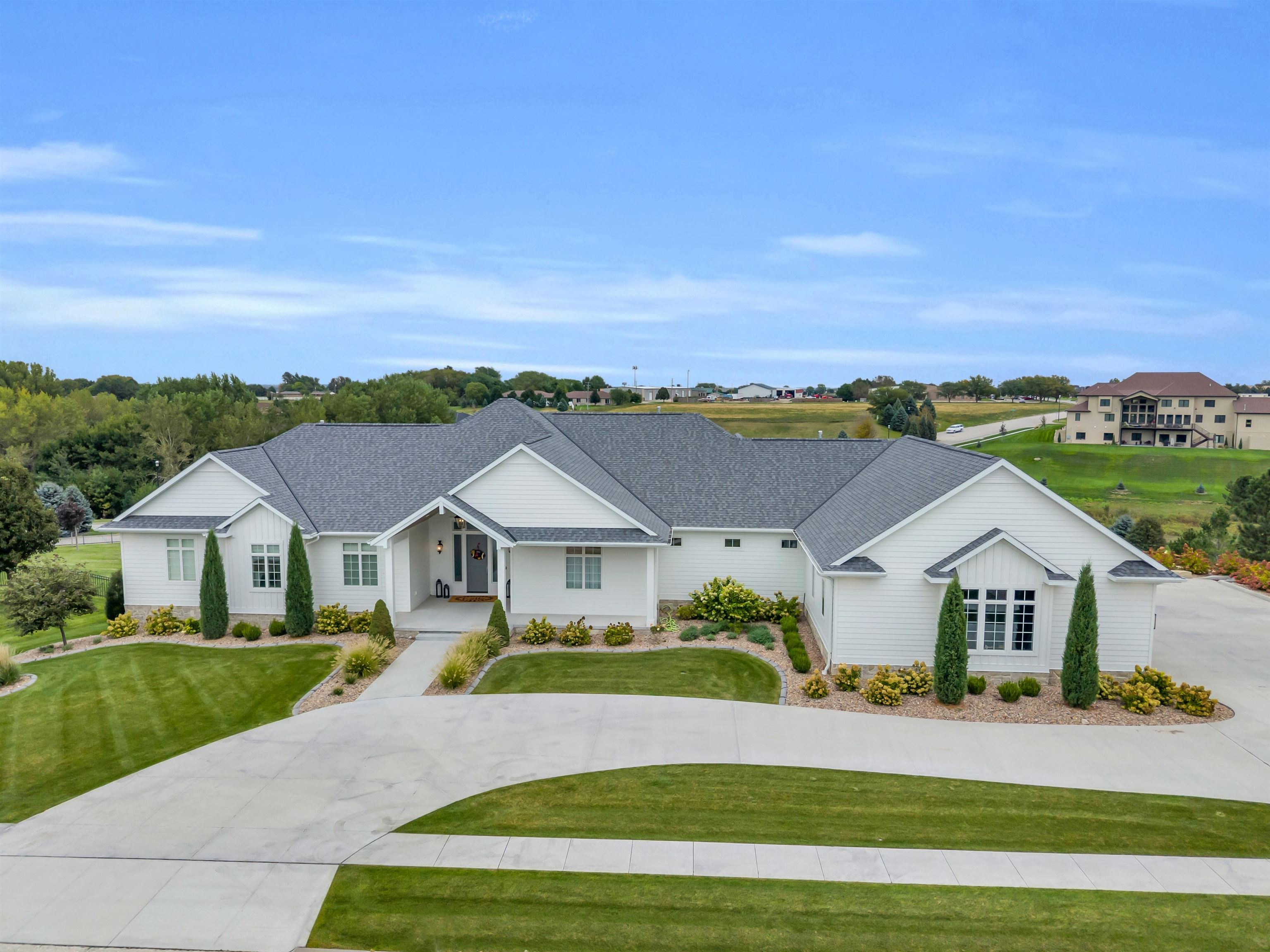 5911 6th Ave, Kearney, Nebraska 68845, 7 Bedroom Bedrooms, ,5 BathroomBathrooms,Residential,for Sale,5911 6th Ave,20261401
