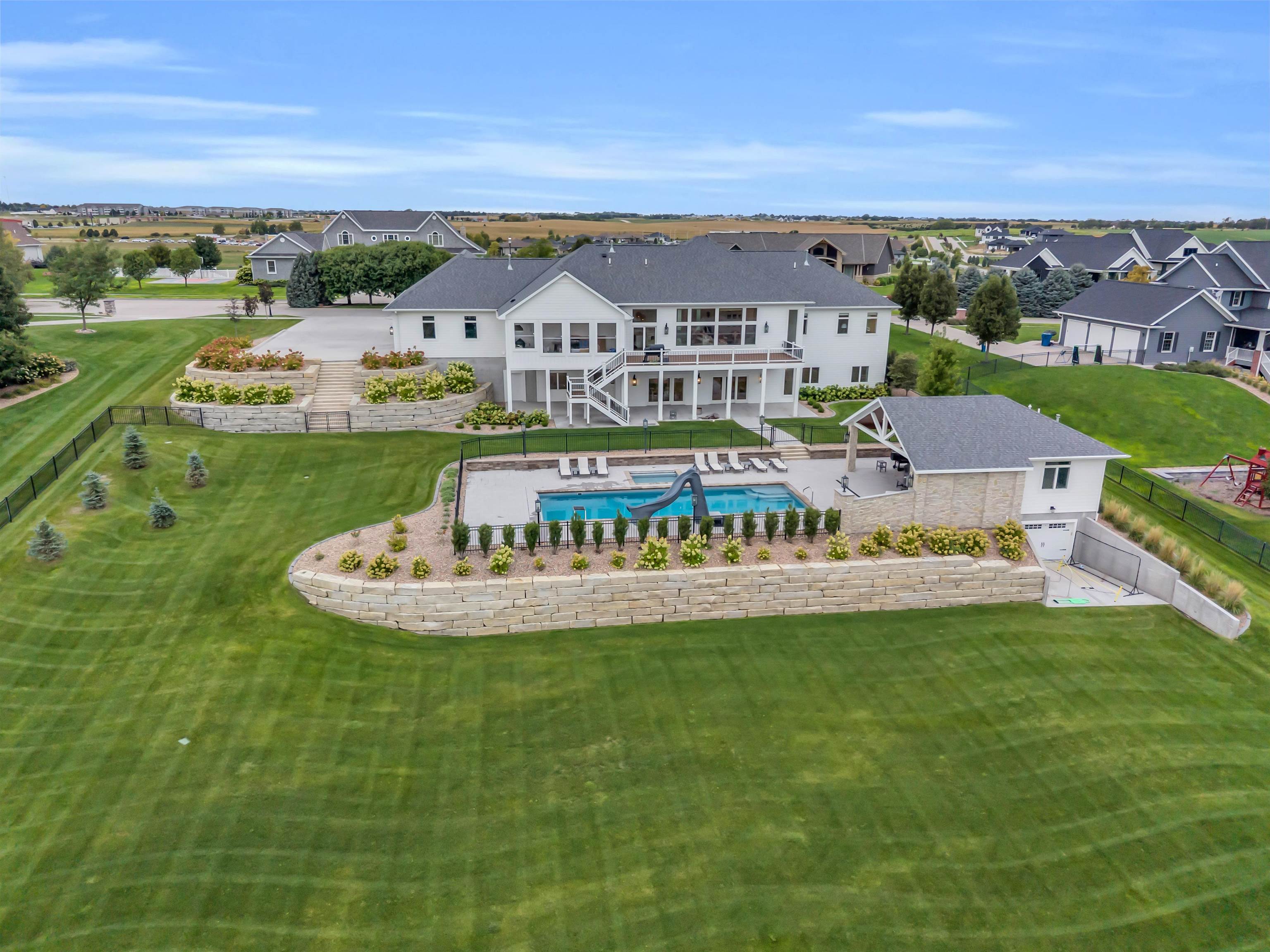 5911 6th Ave, Kearney, Nebraska 68845, 7 Bedroom Bedrooms, ,5 BathroomBathrooms,Residential,for Sale,5911 6th Ave,20261401