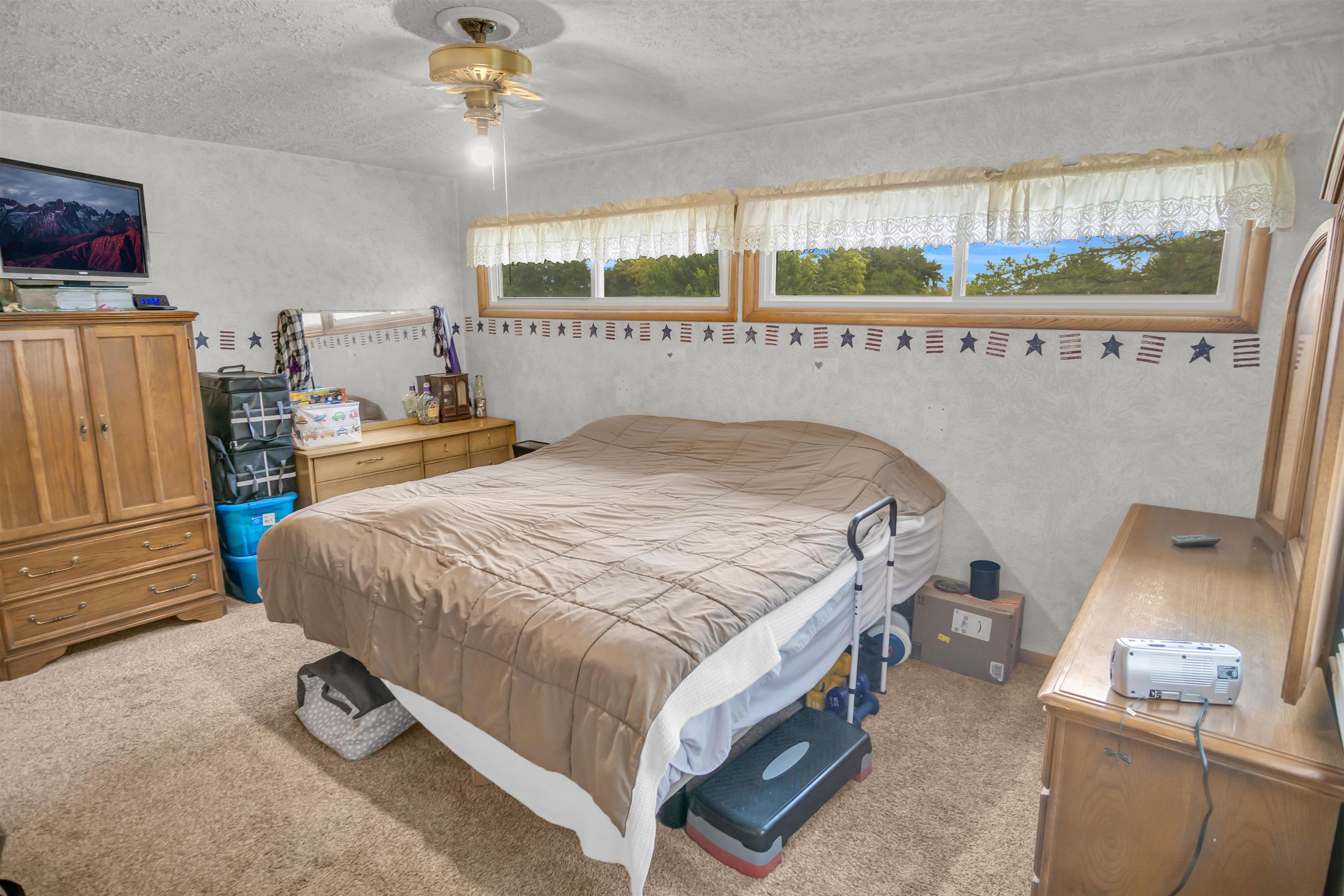 503 W 35th Street, Kearney, Nebraska 68845, 4 Bedroom Bedrooms, ,2 BathroomBathrooms,Residential,for Sale,503 W 35th Street,20261405