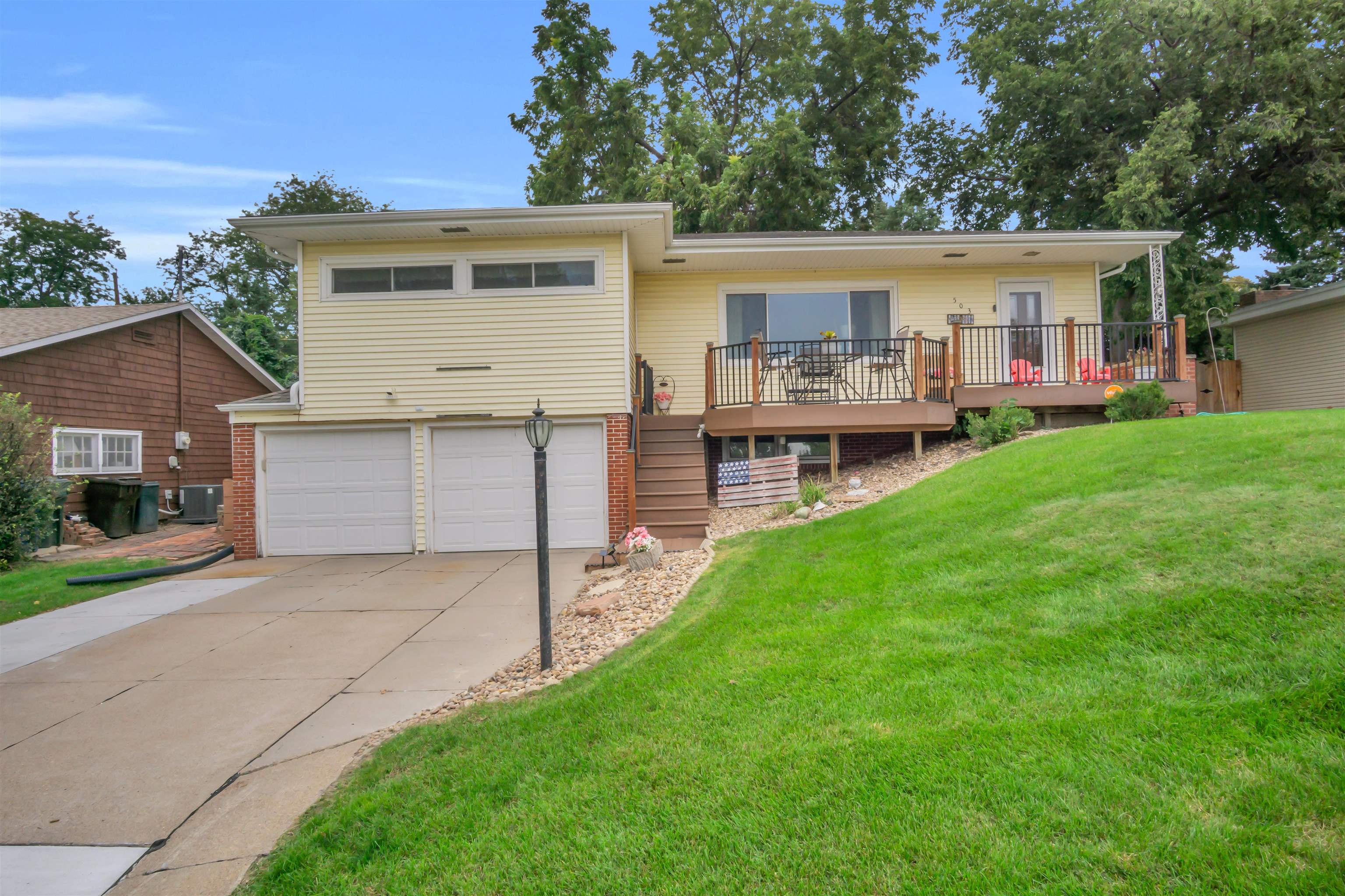 503 W 35th Street, Kearney, Nebraska 68845, 4 Bedroom Bedrooms, ,2 BathroomBathrooms,Residential,for Sale,503 W 35th Street,20261405