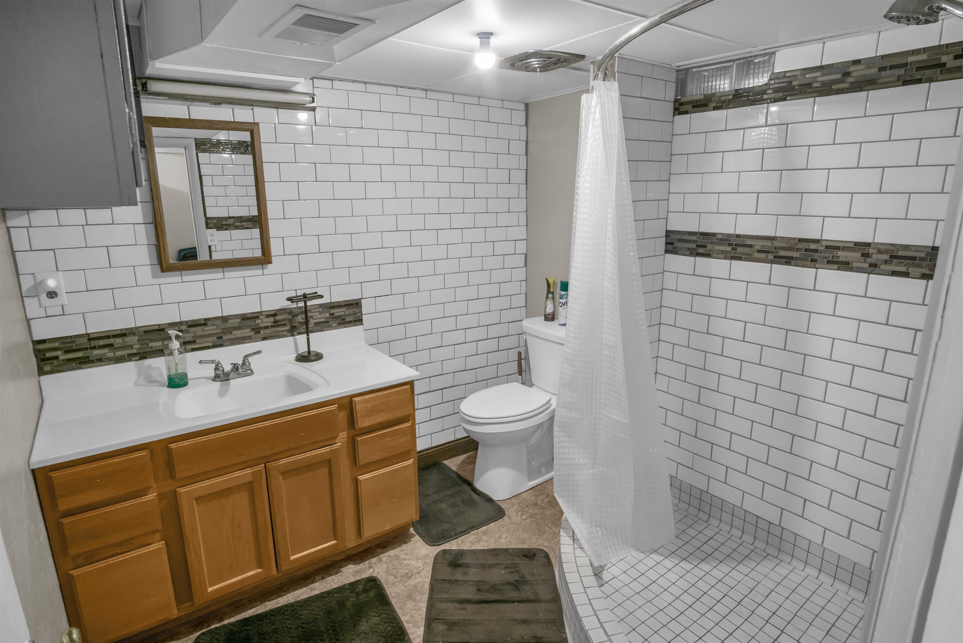 503 W 35th Street, Kearney, Nebraska 68845, 4 Bedroom Bedrooms, ,2 BathroomBathrooms,Residential,for Sale,503 W 35th Street,20261405