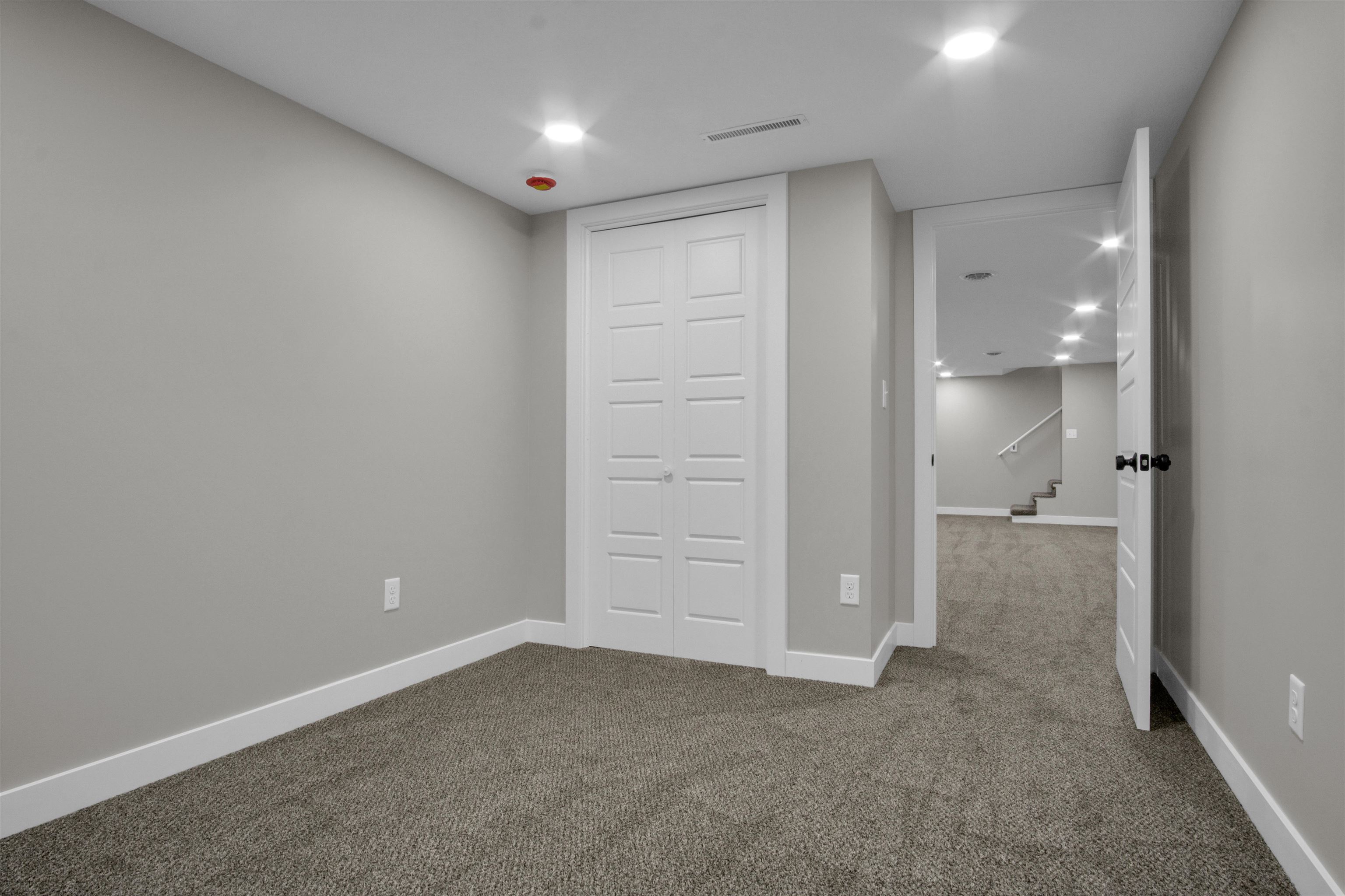 3209 10th Avenue, Kearney, Nebraska 68845, 5 Bedroom Bedrooms, ,2 BathroomBathrooms,Residential,for Sale,3209 10th Avenue,20261408