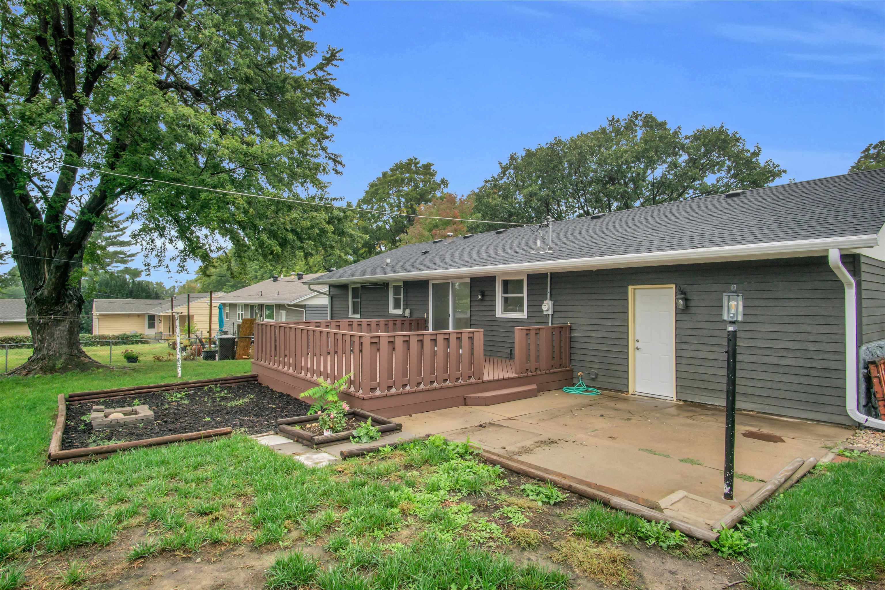 3209 10th Avenue, Kearney, Nebraska 68845, 5 Bedroom Bedrooms, ,2 BathroomBathrooms,Residential,for Sale,3209 10th Avenue,20261408