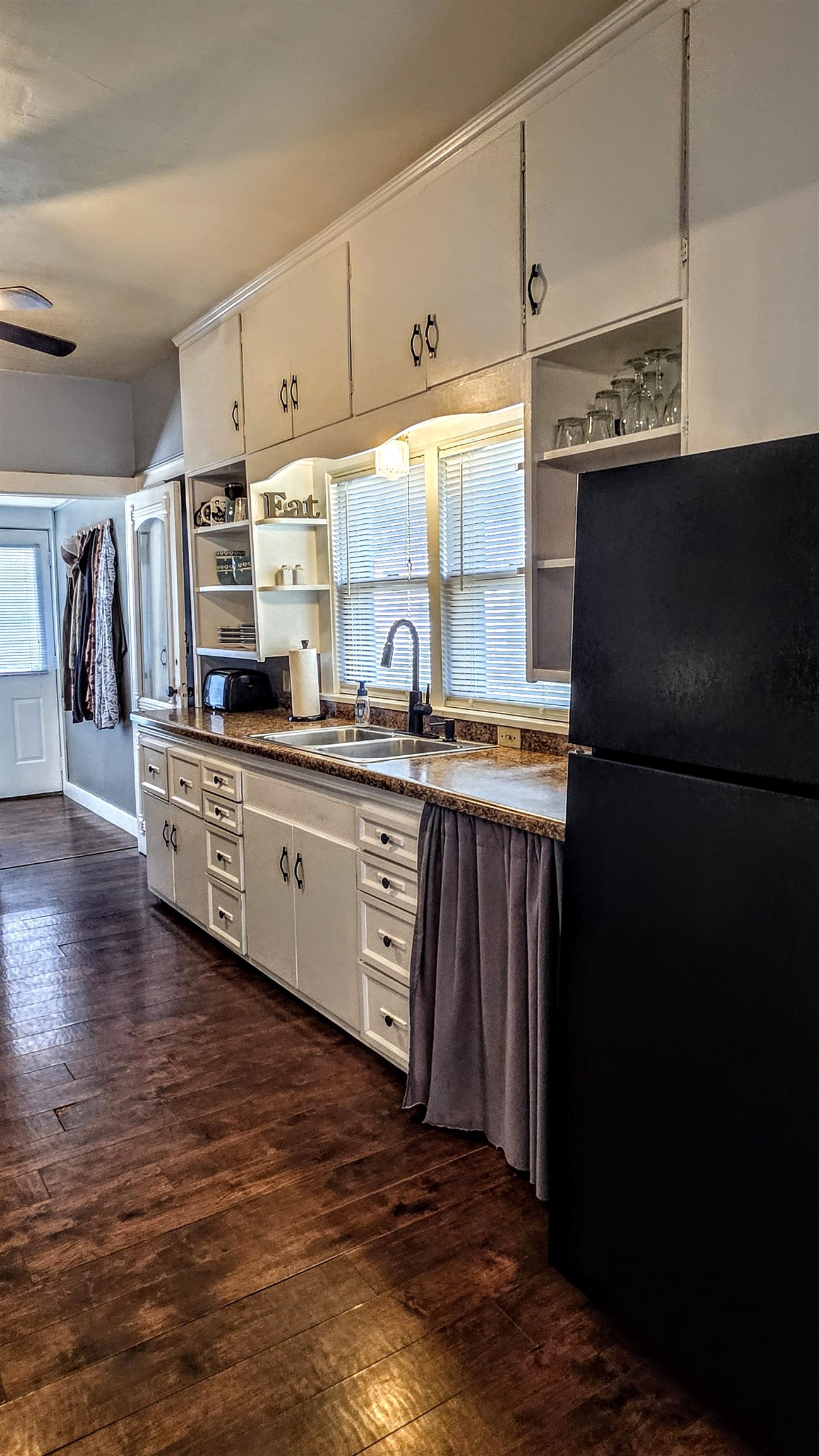 223 S Colorado Avenue, Minden, Nebraska 68959, 4 Bedroom Bedrooms, ,1 BathroomBathrooms,Residential,for Sale,223 S Colorado Avenue,20261413