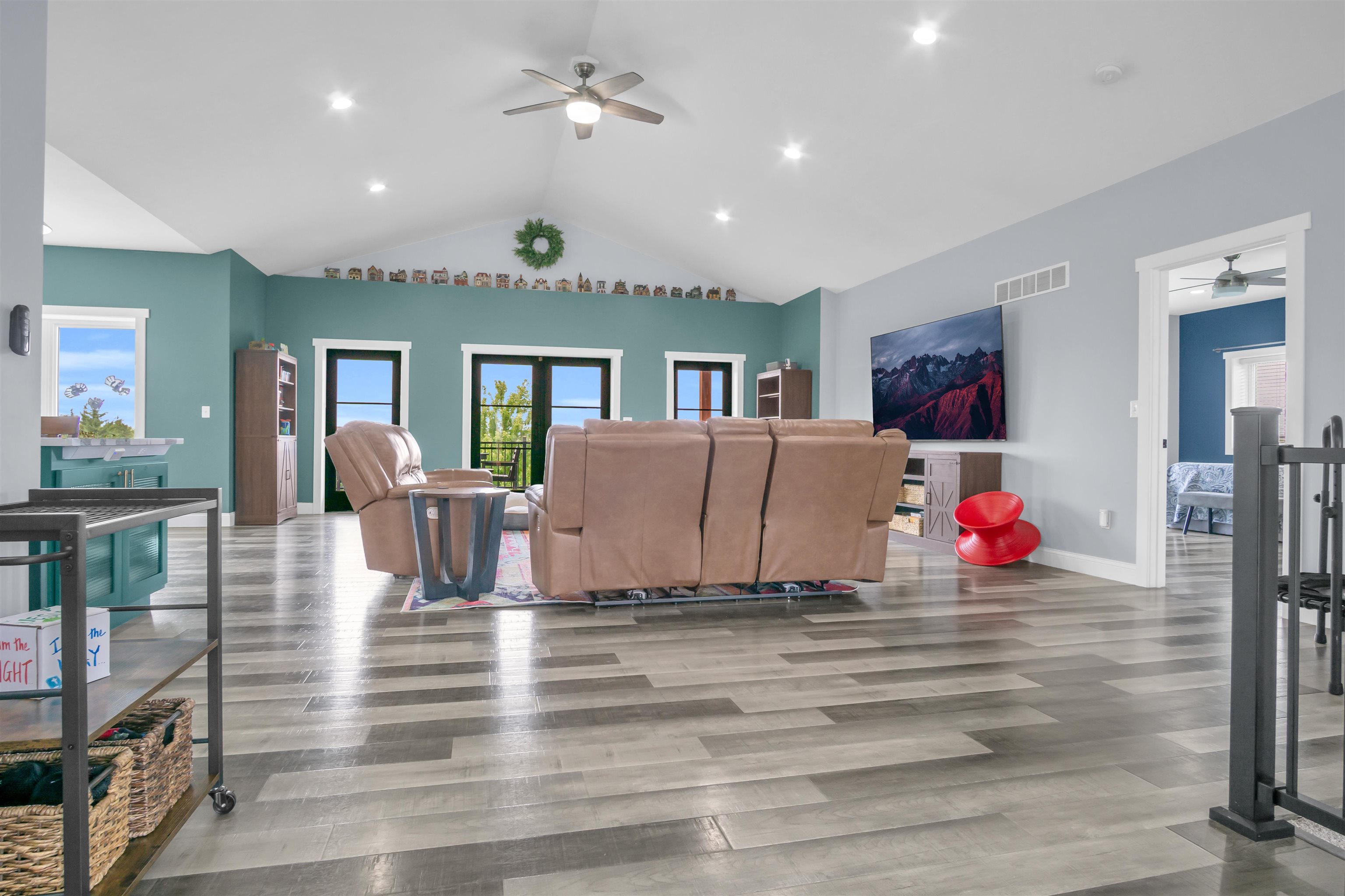 8109 Hidden Hills Road, Kearney, Nebraska 68845, 7 Bedroom Bedrooms, ,5 BathroomBathrooms,Residential,for Sale,8109 Hidden Hills Road,20261423