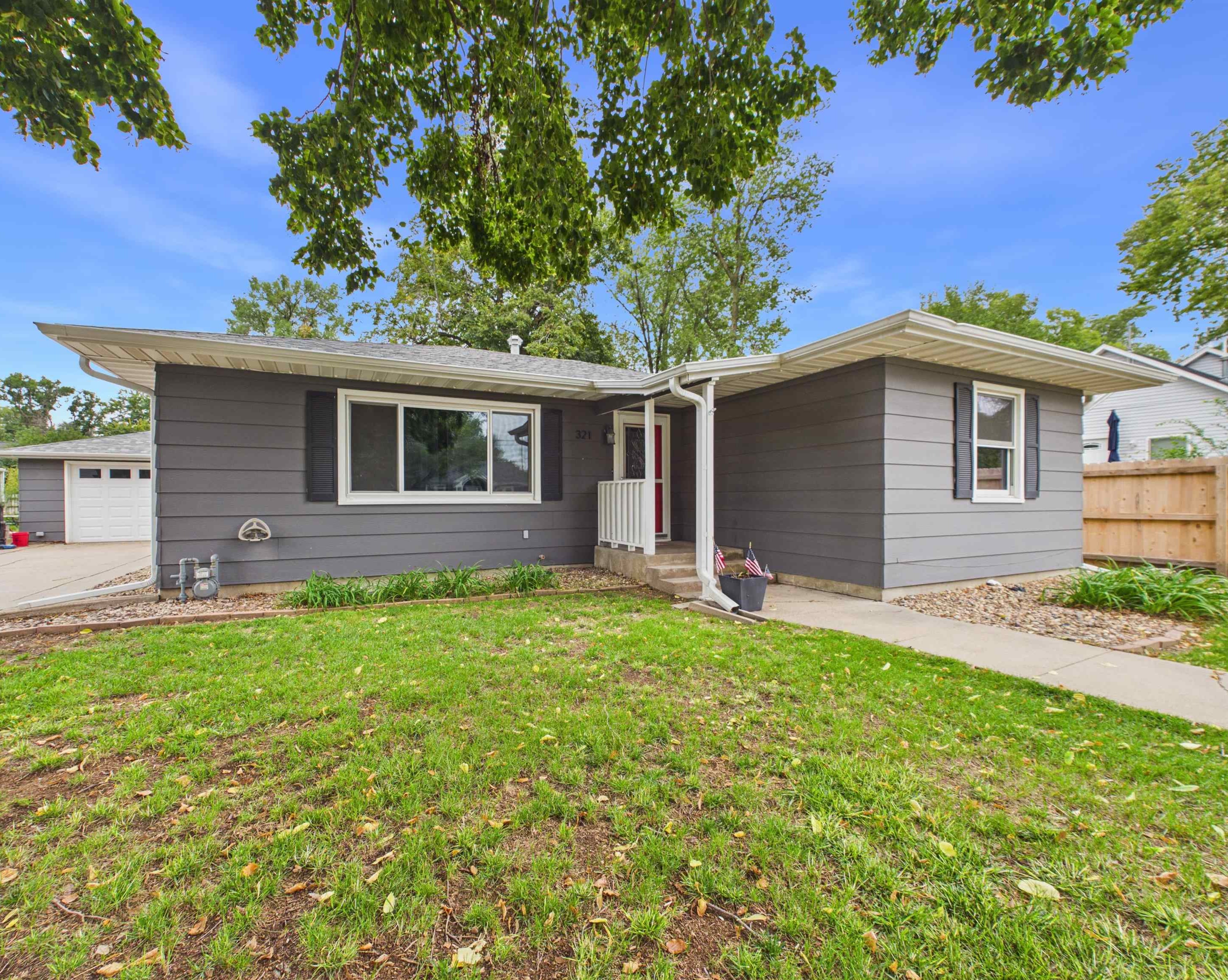 321 W 5th Street, Minden, Nebraska 68959, 5 Bedroom Bedrooms, ,2 BathroomBathrooms,Residential,for Sale,321 W 5th Street,20261427