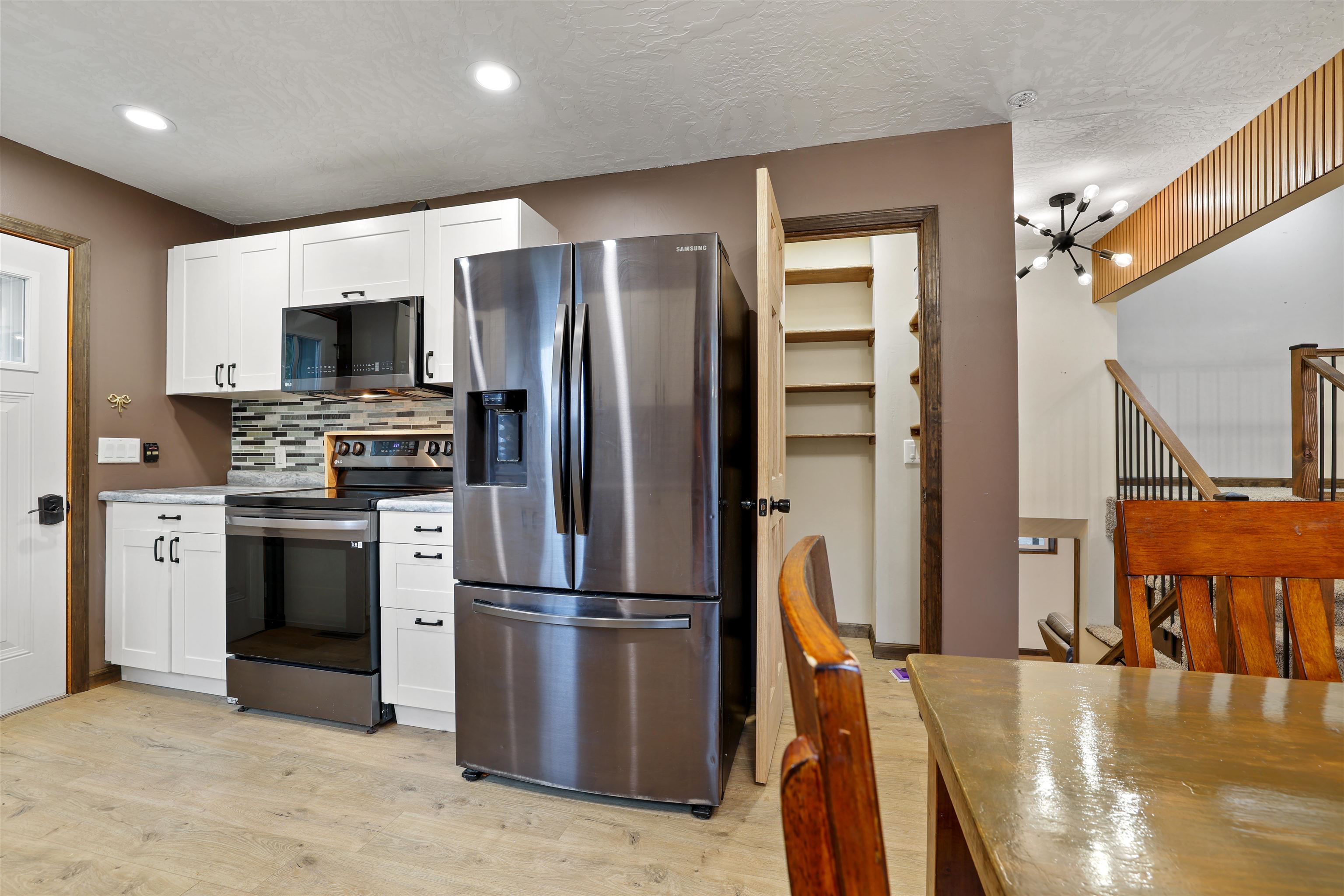 4004 Linden Drive, Kearney, Nebraska 68847, 3 Bedroom Bedrooms, ,2 BathroomBathrooms,Residential,for Sale,4004 Linden Drive,20261430