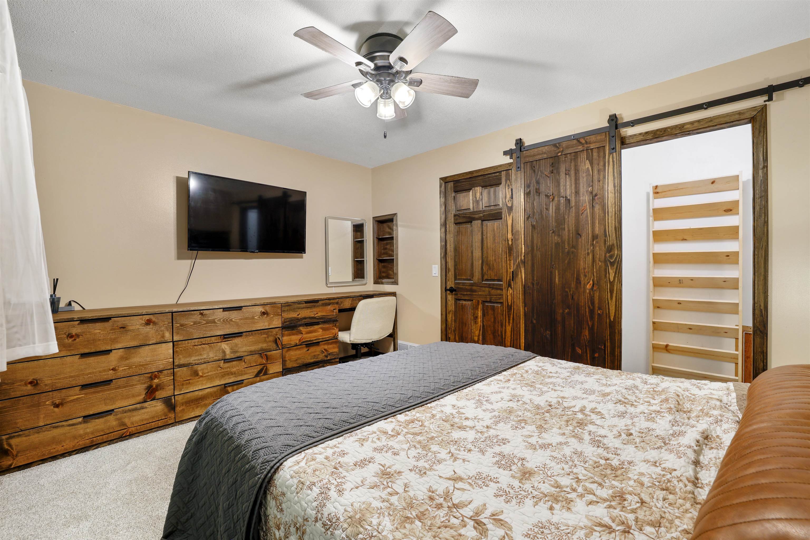 4004 Linden Drive, Kearney, Nebraska 68847, 3 Bedroom Bedrooms, ,2 BathroomBathrooms,Residential,for Sale,4004 Linden Drive,20261430