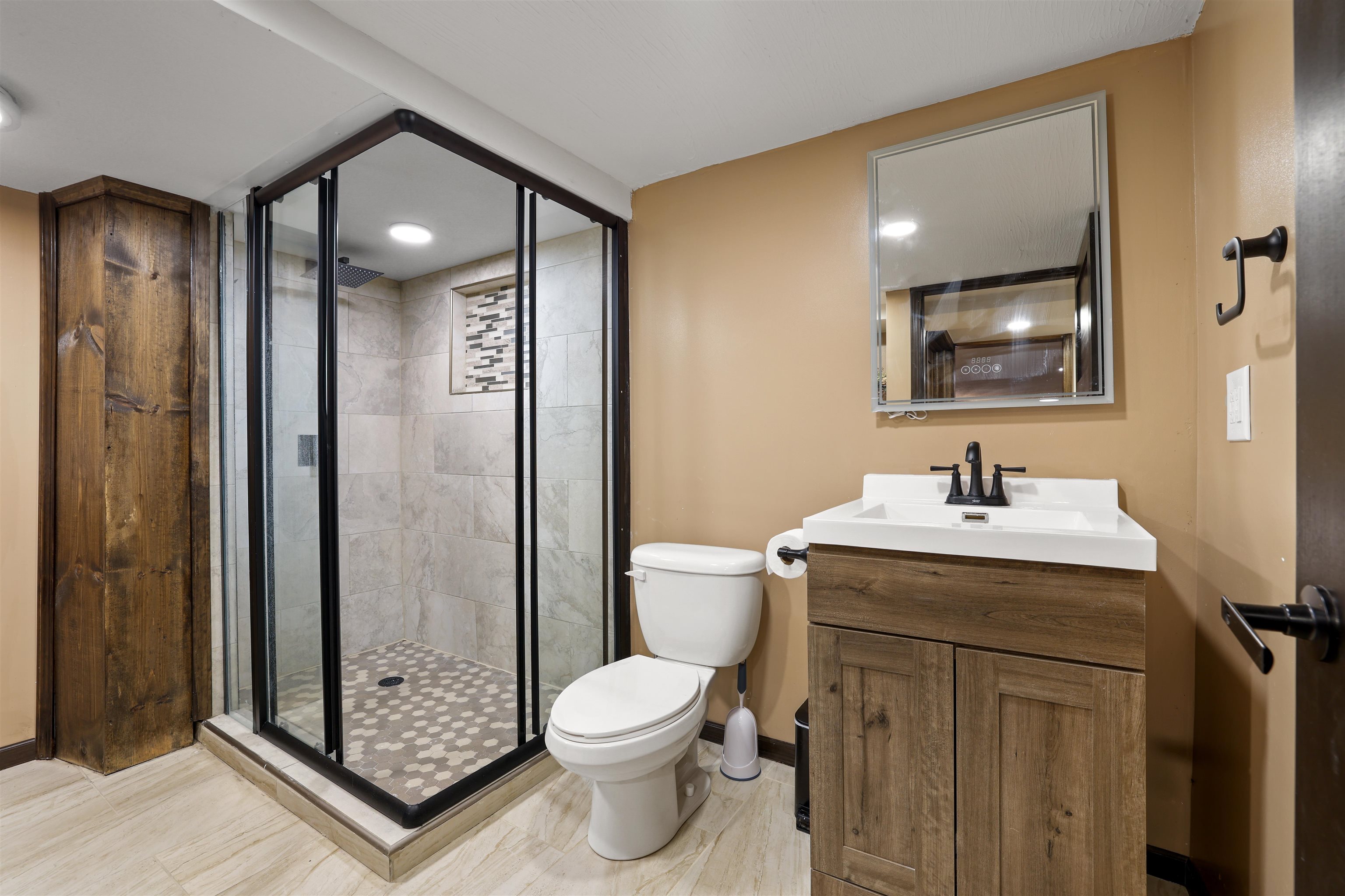 4004 Linden Drive, Kearney, Nebraska 68847, 3 Bedroom Bedrooms, ,2 BathroomBathrooms,Residential,for Sale,4004 Linden Drive,20261430