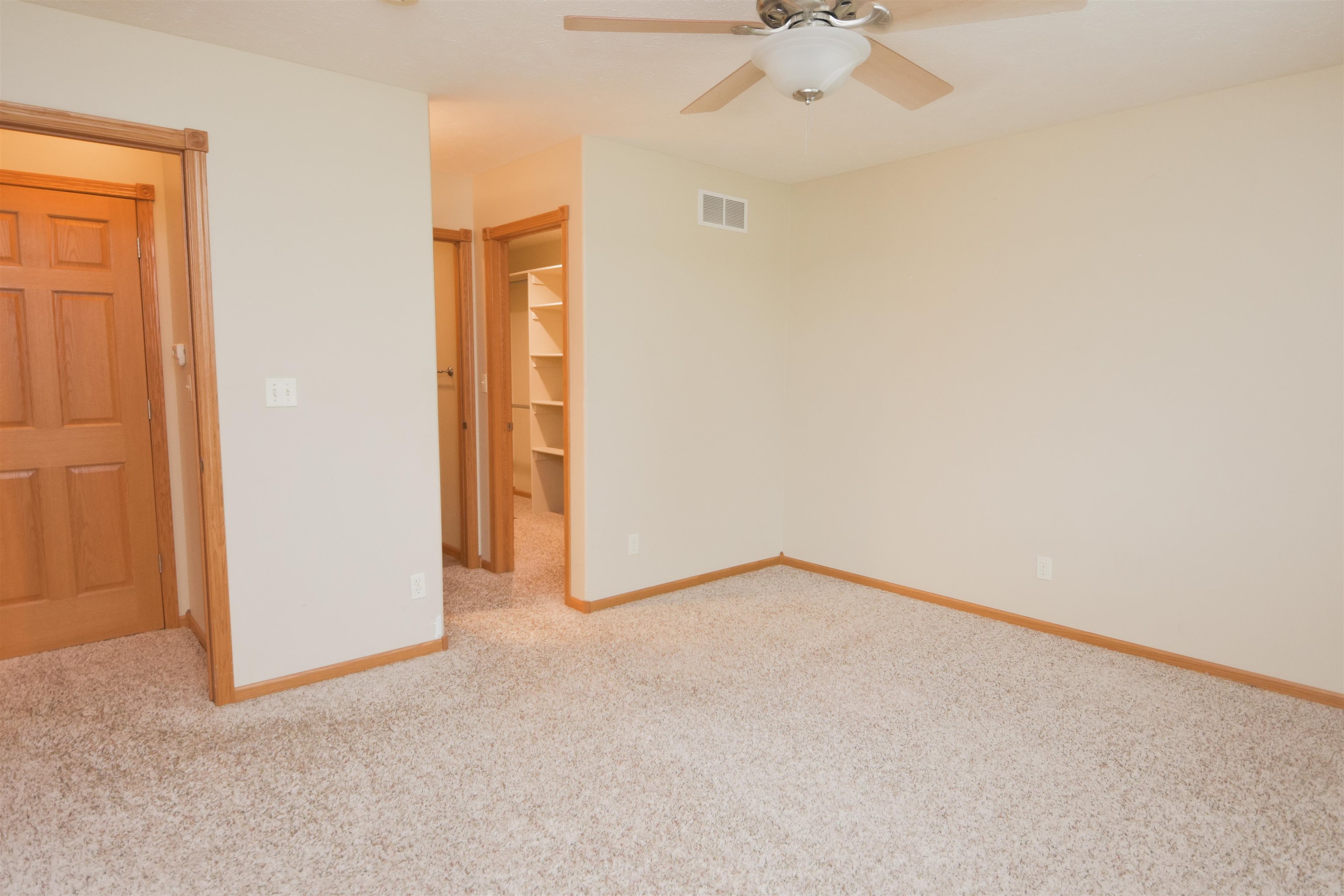 1104 E 56th Street #21, Kearney, Nebraska 68847, 4 Bedroom Bedrooms, ,3 BathroomBathrooms,Residential,for Sale,1104 E 56th Street #21,20261431